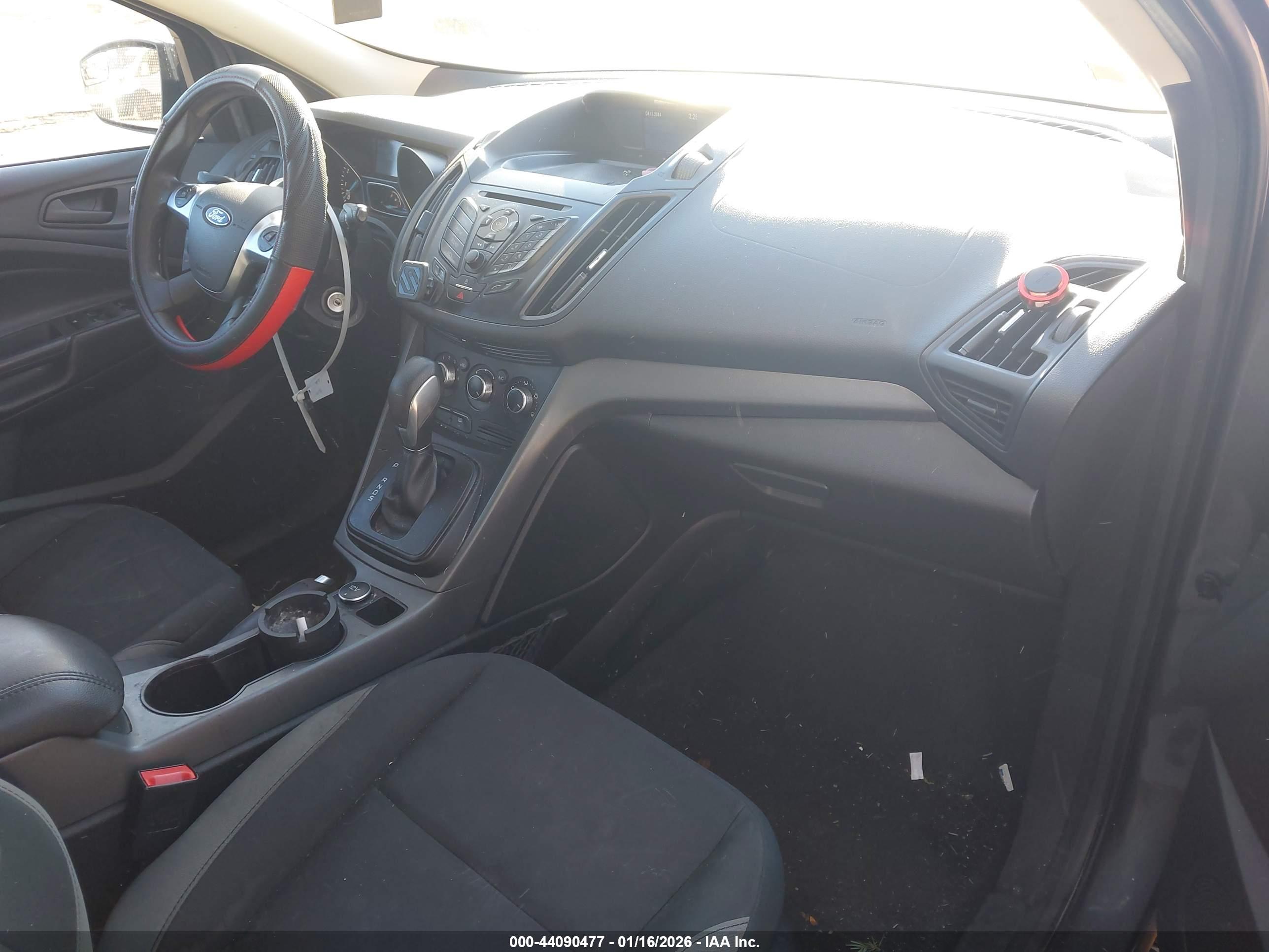 FORD ESCAPE image 5