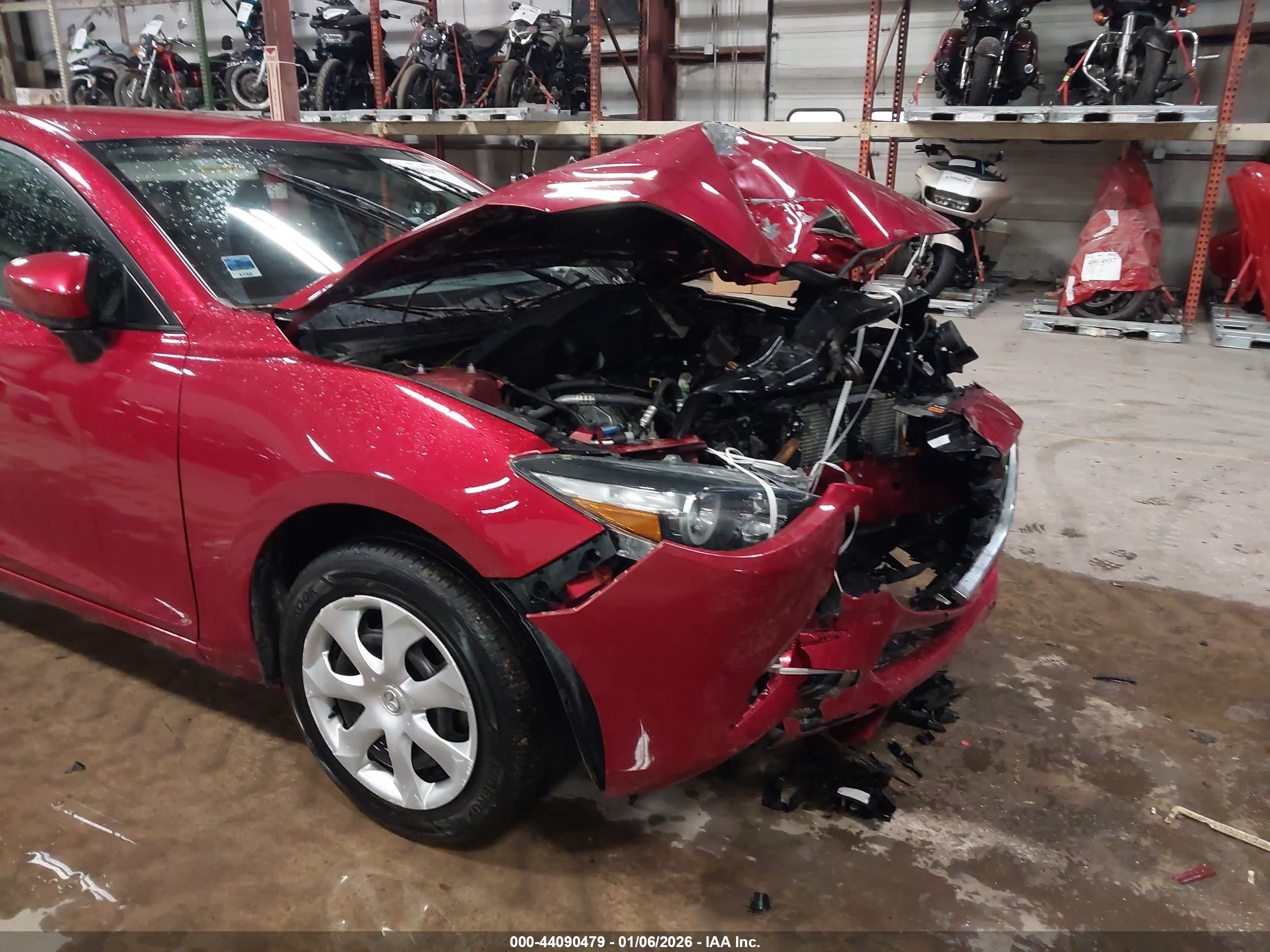 MAZDA MAZDA3 image 6