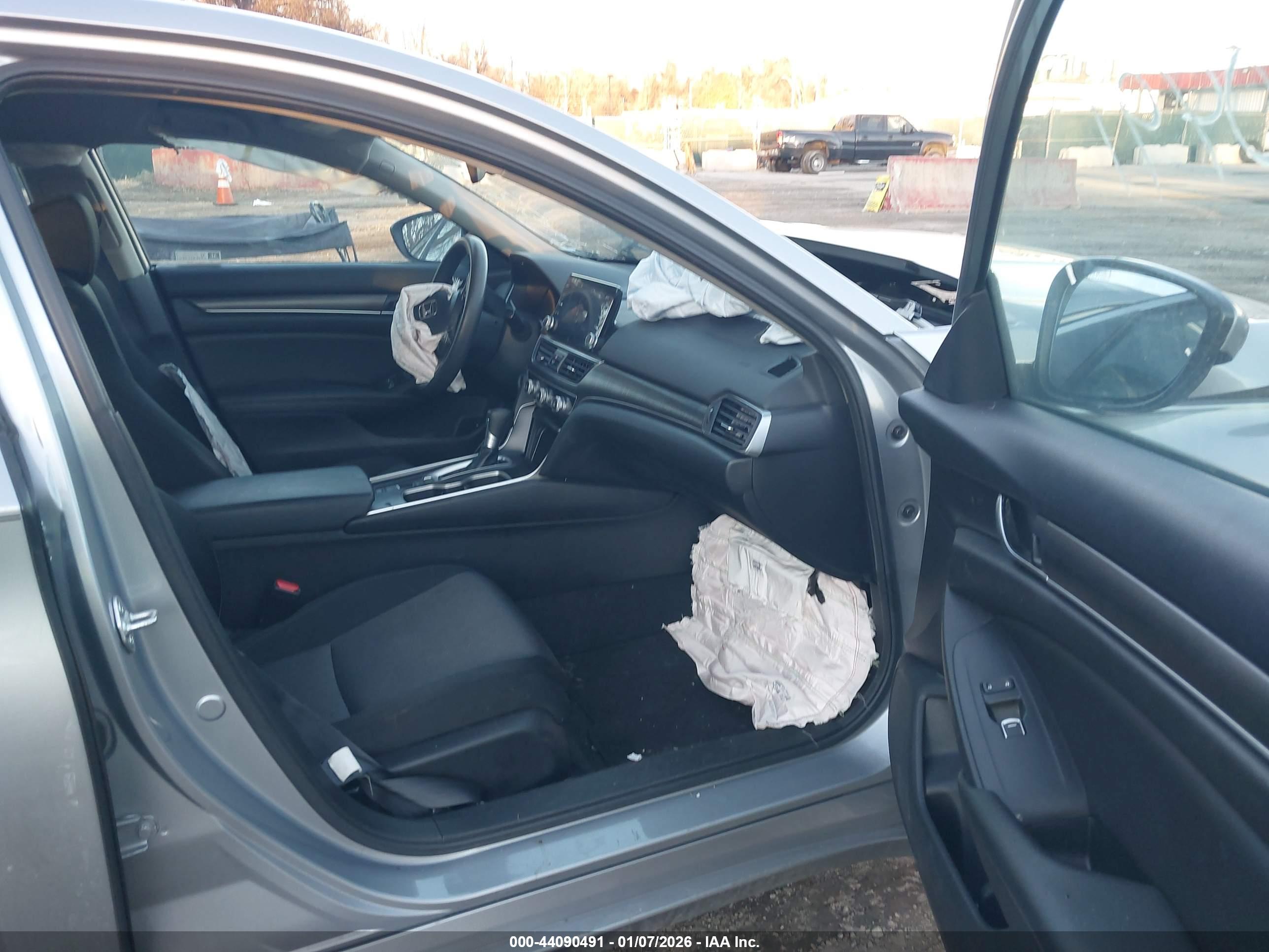 HONDA ACCORD image 5