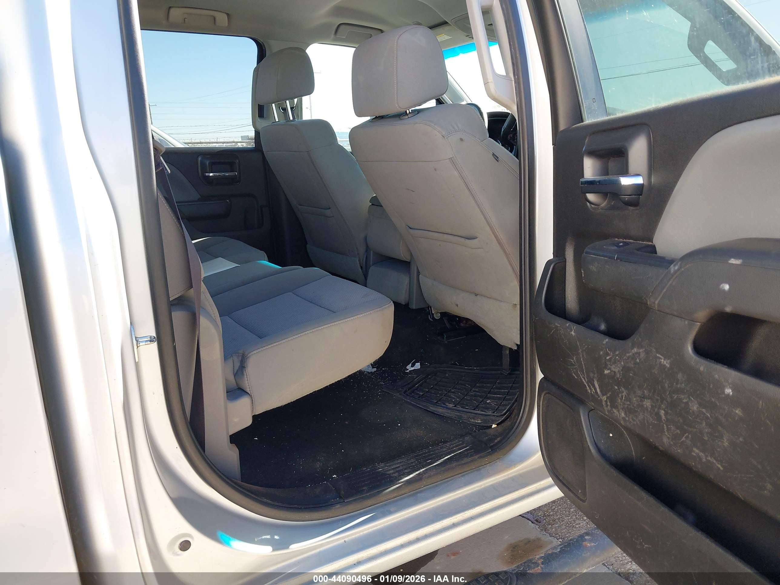 GMC SIERRA image 8
