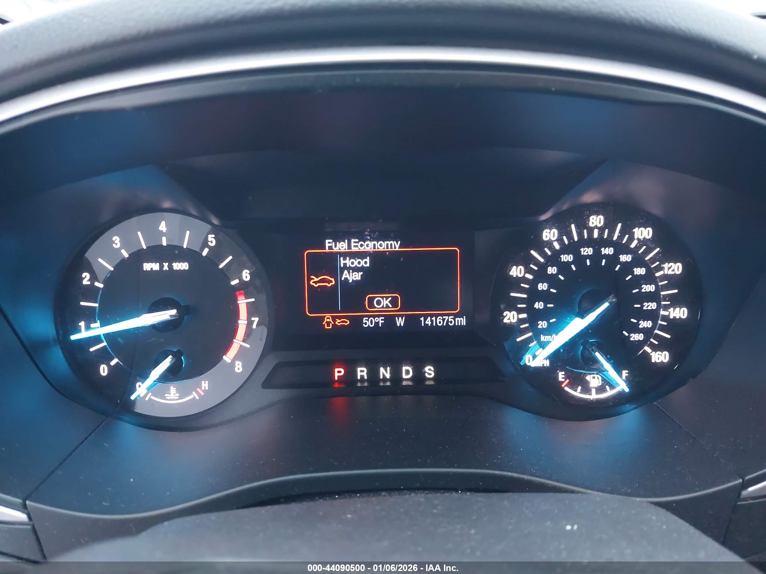 FORD FUSION image 7
