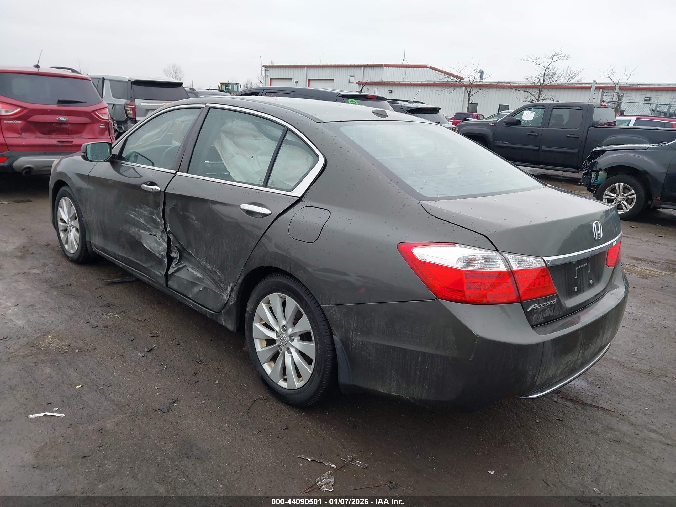 HONDA ACCORD image 3