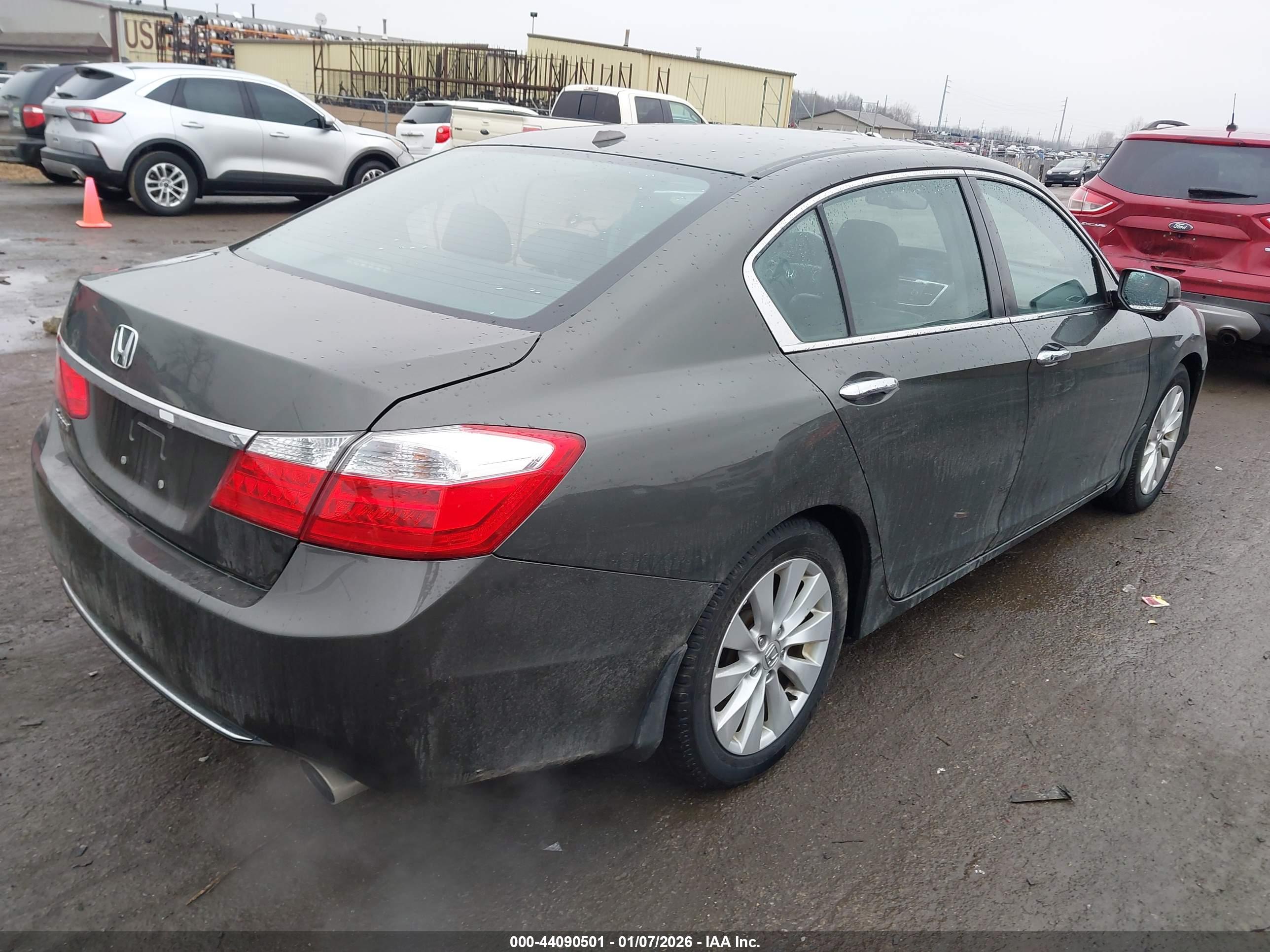 HONDA ACCORD image 4