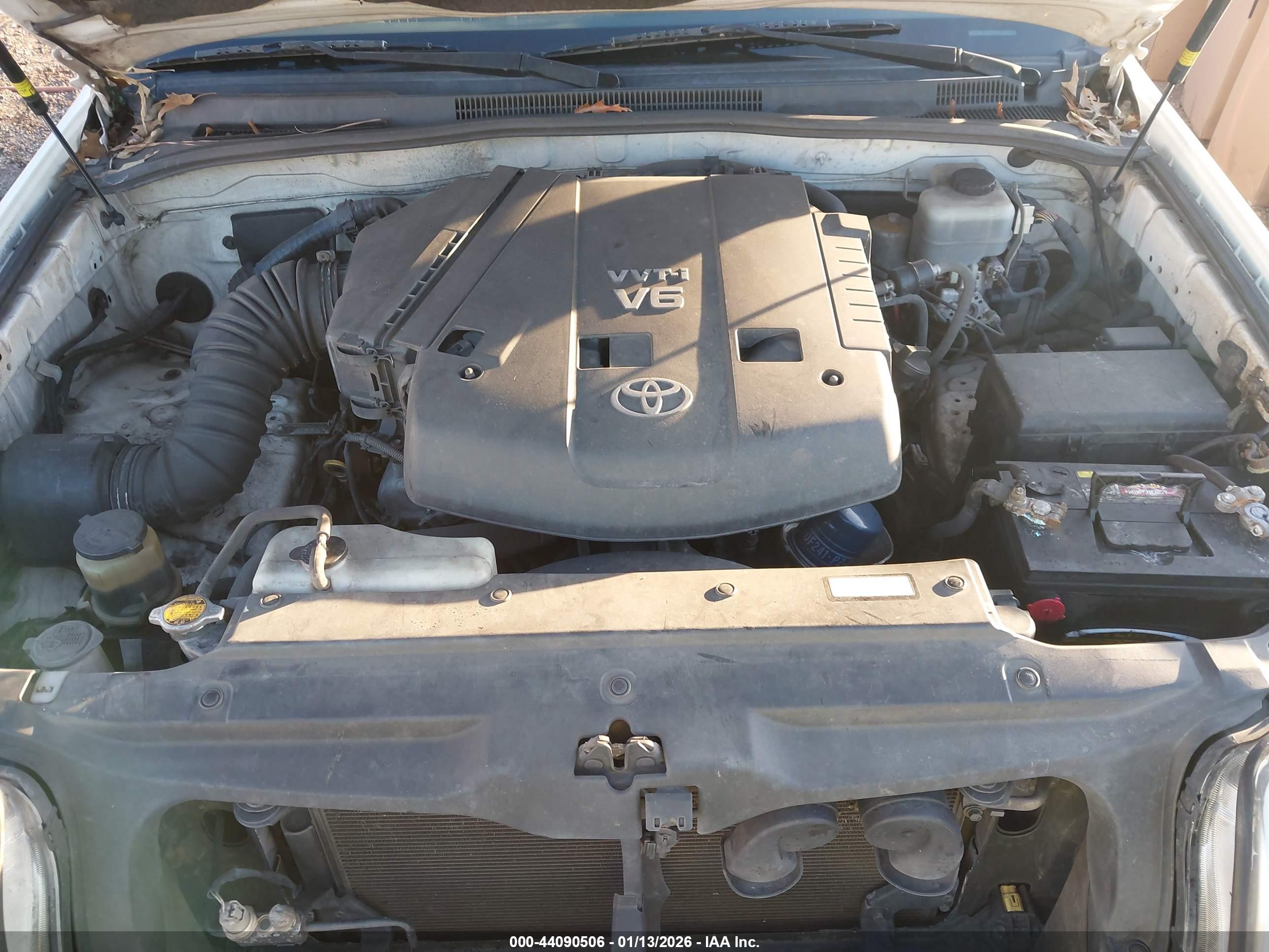 TOYOTA 4RUNNER image 10