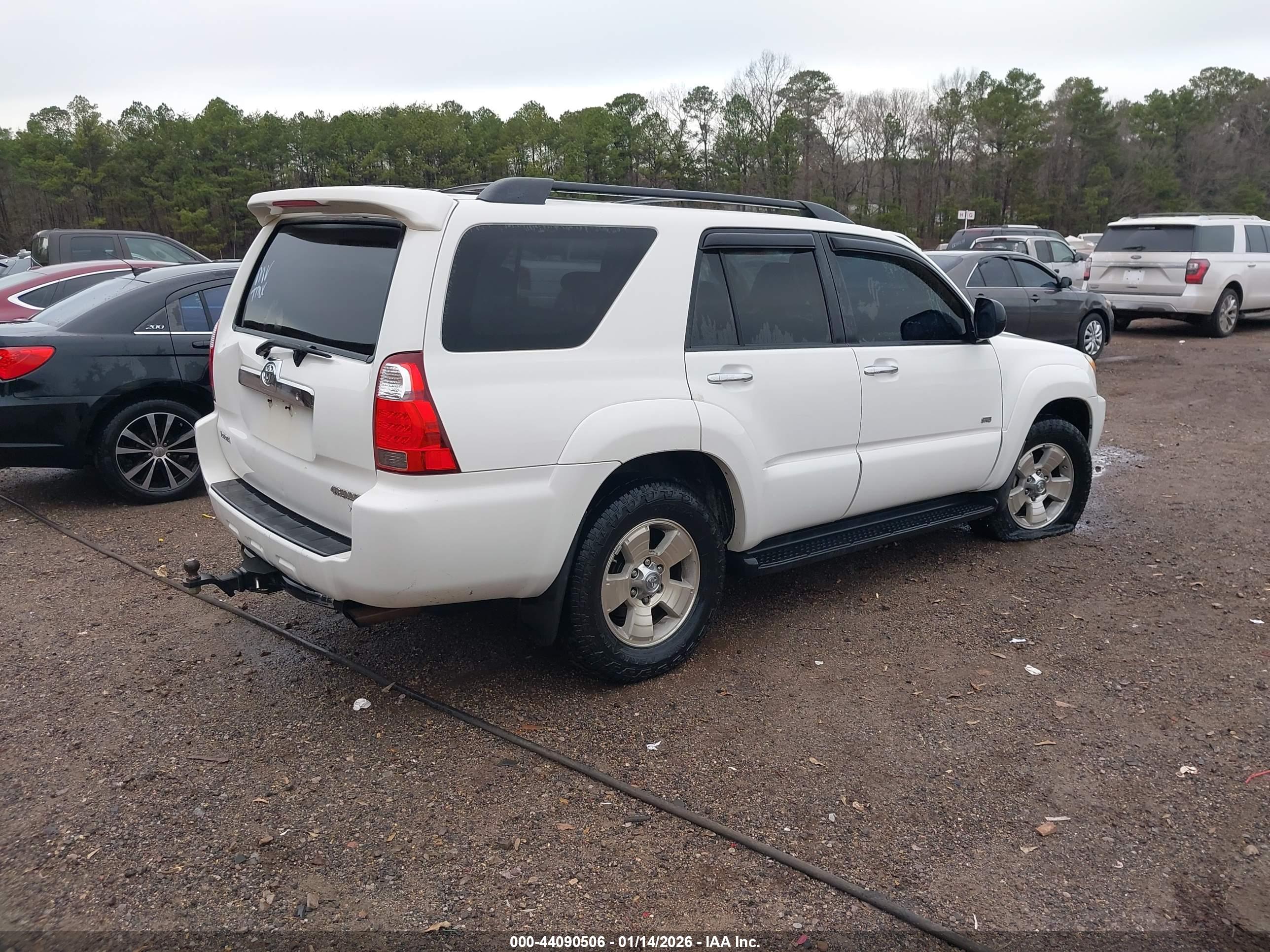 TOYOTA 4RUNNER image 4