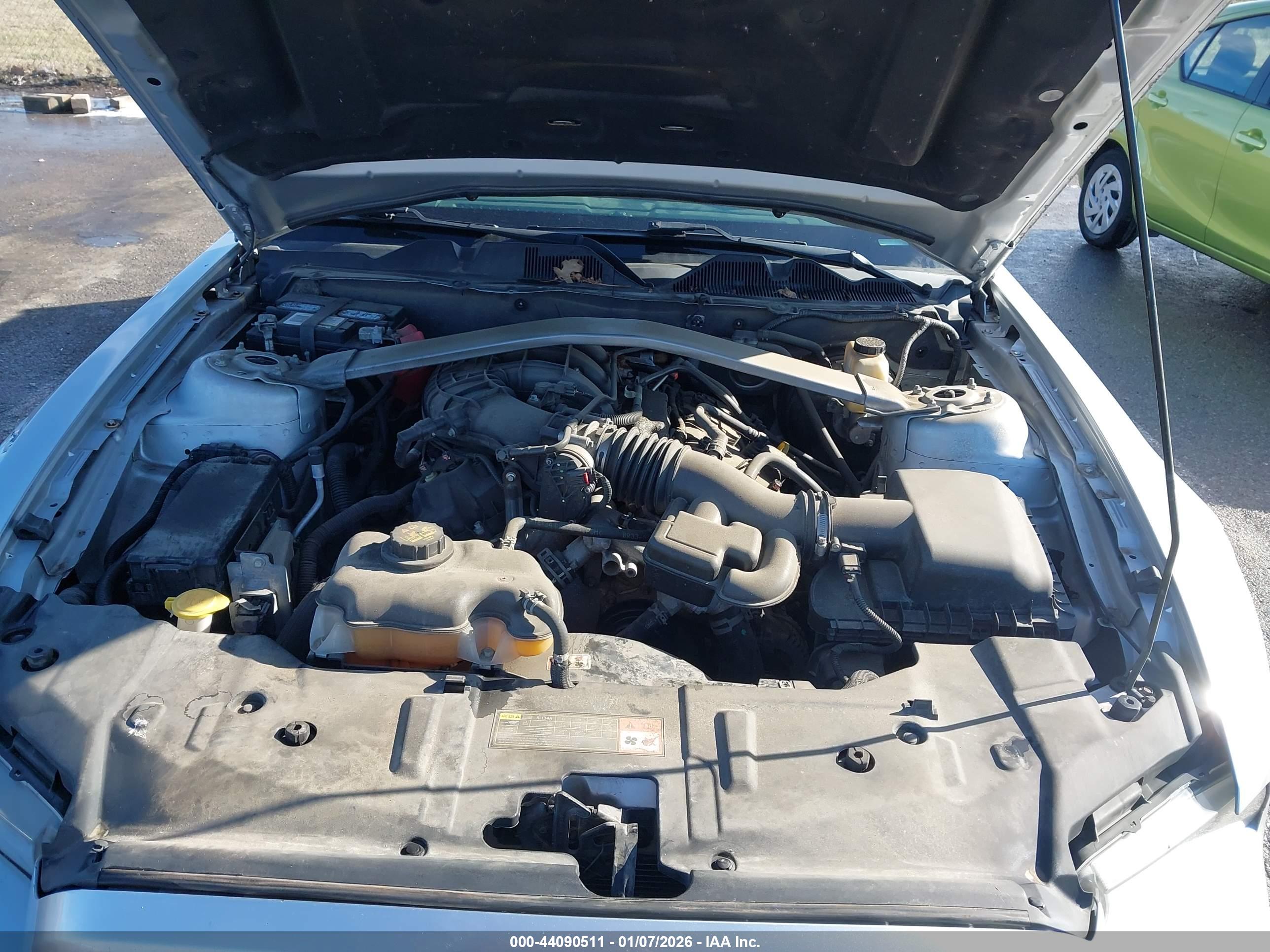 FORD MUSTANG image 10