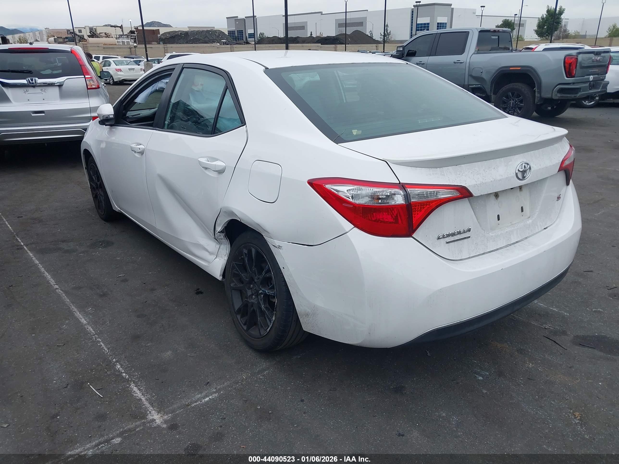 TOYOTA COROLLA image 3
