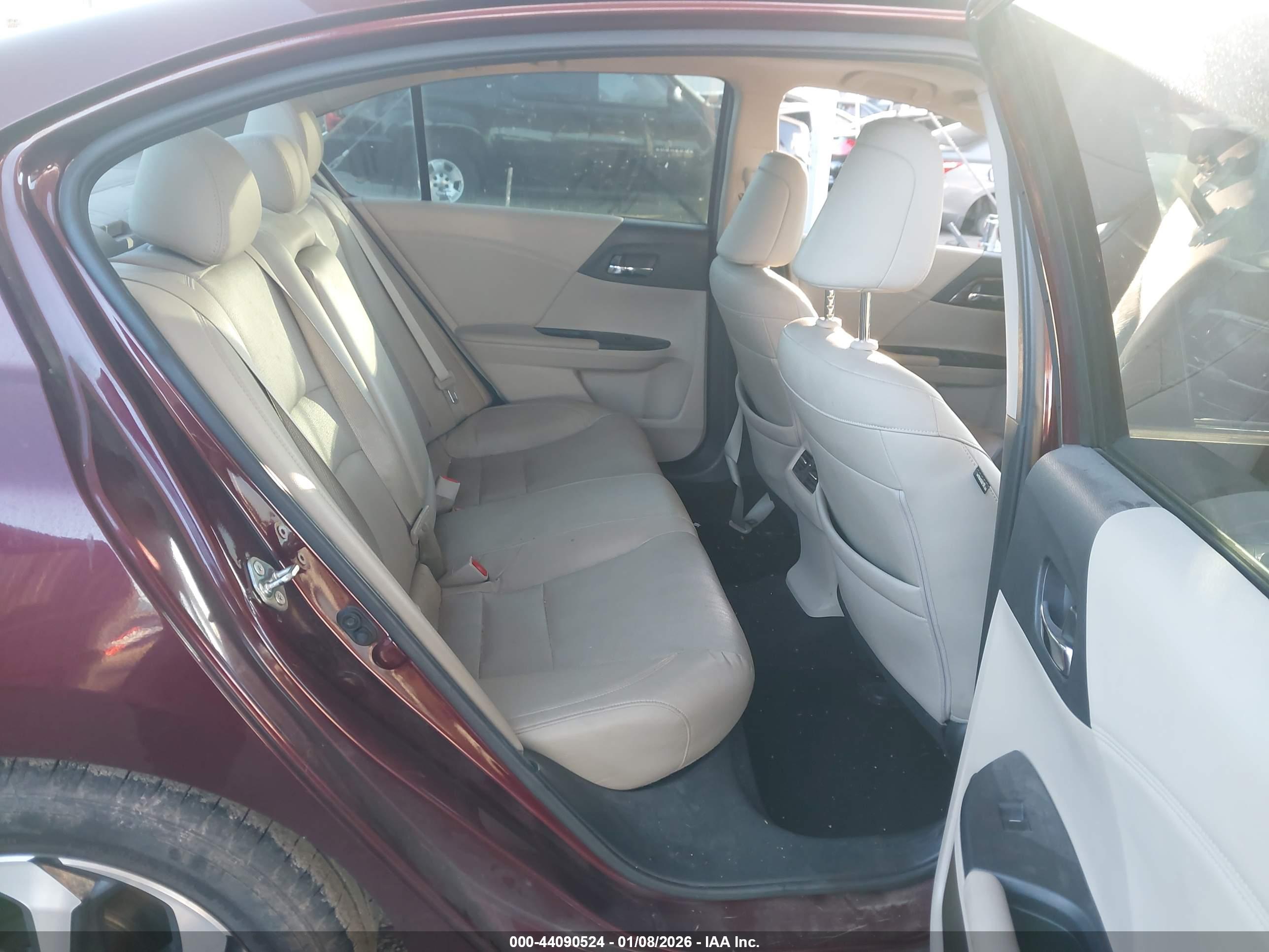 HONDA ACCORD image 8