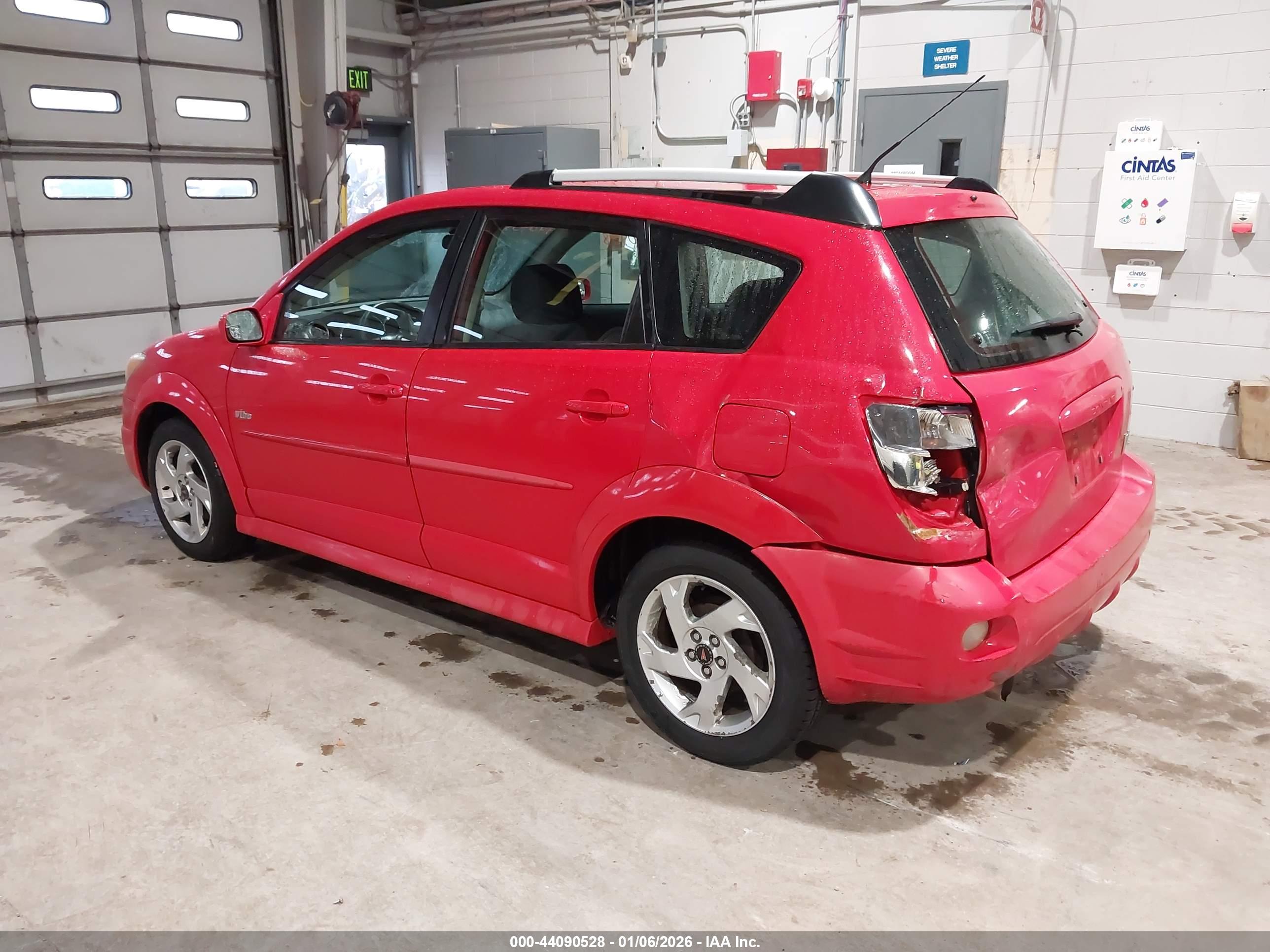 PONTIAC VIBE image 3