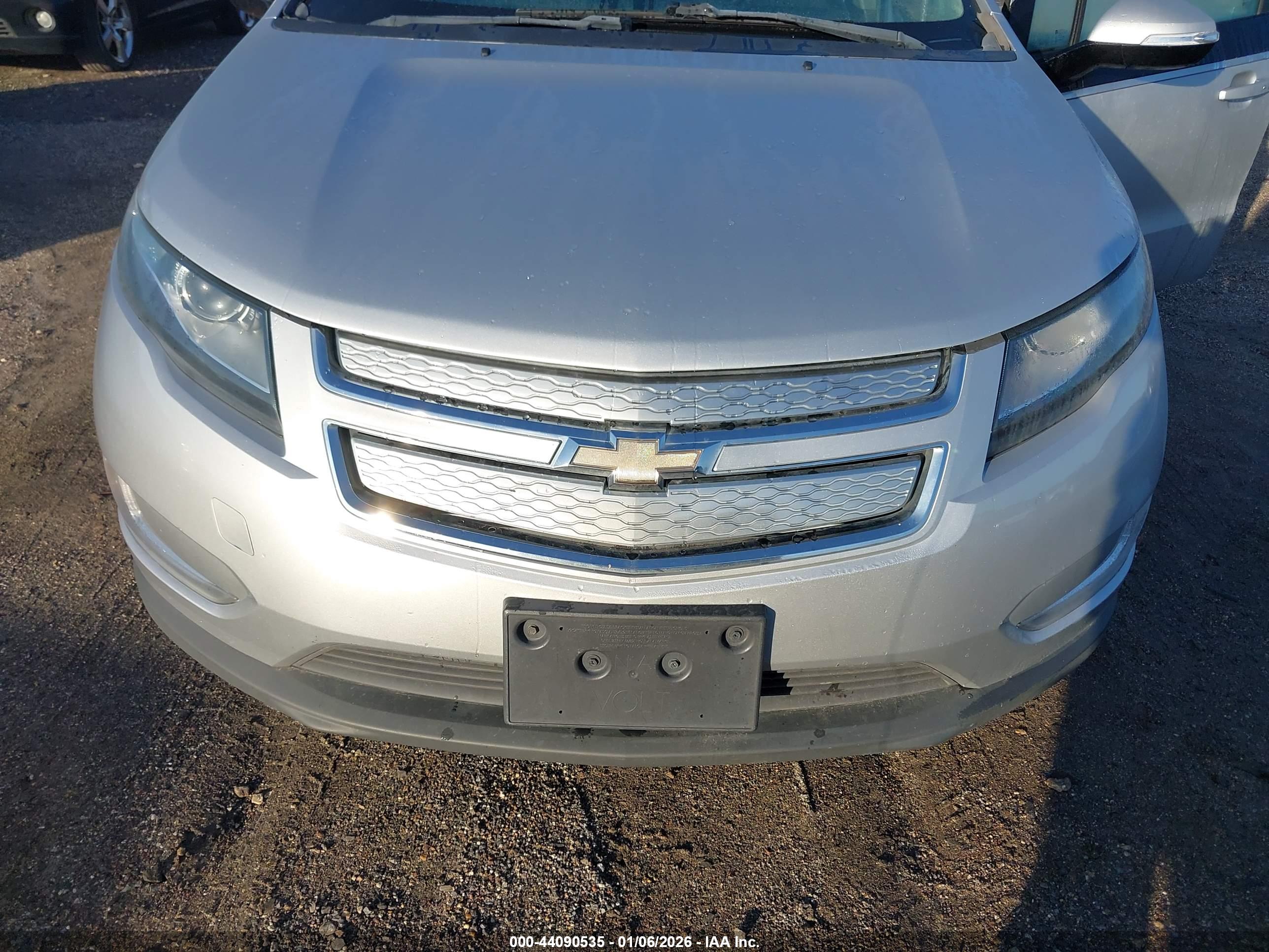 CHEVROLET VOLT image 6