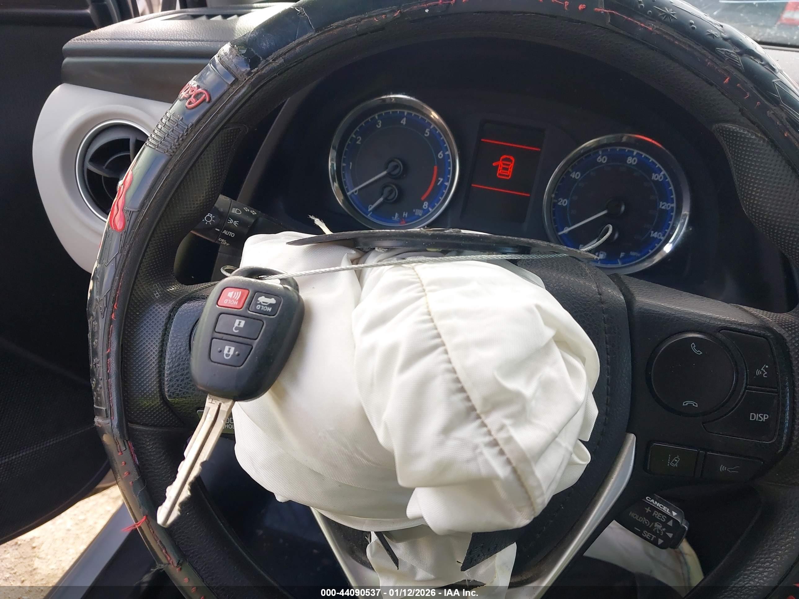 TOYOTA COROLLA image 11