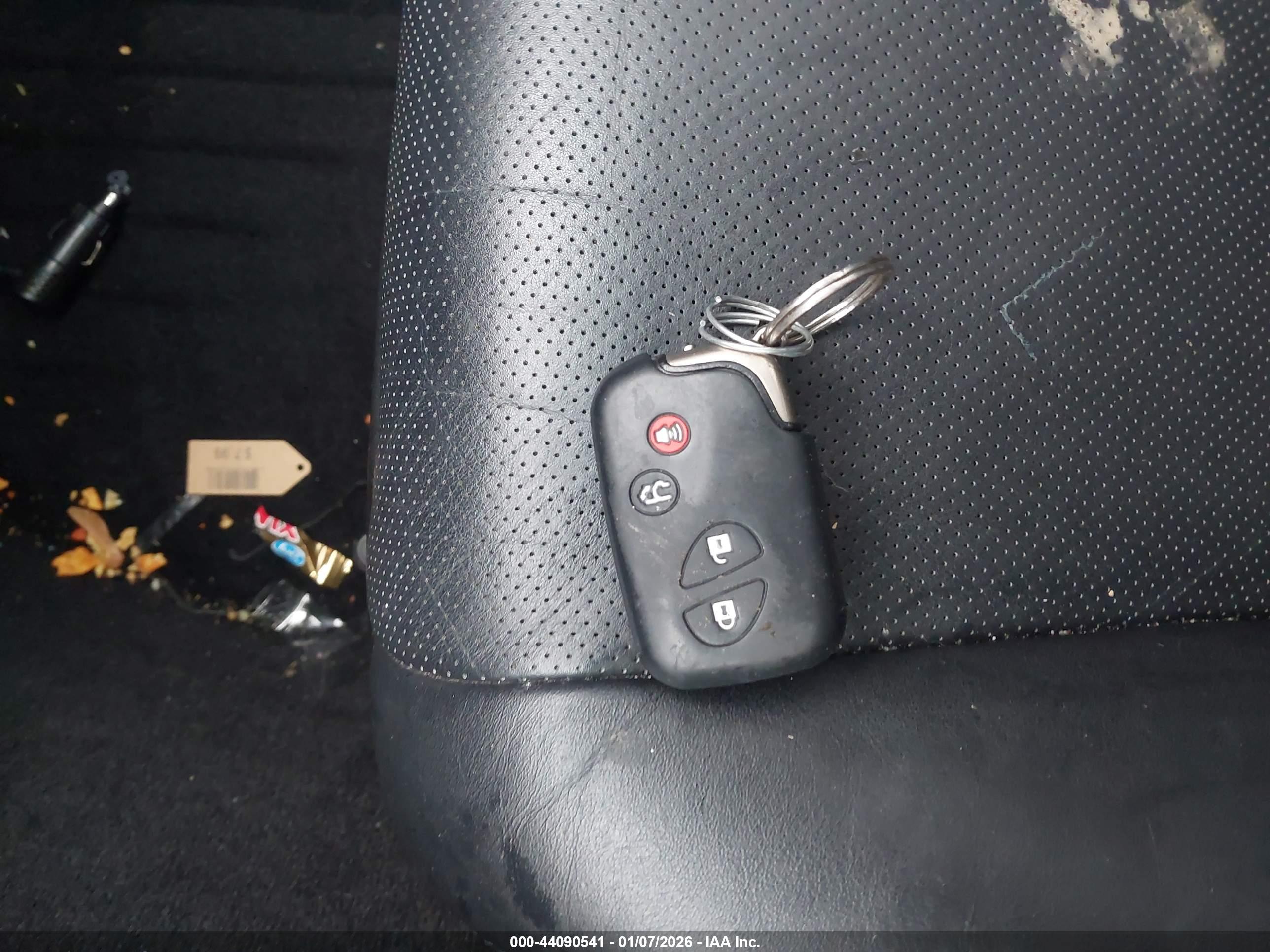 LEXUS LS image 11