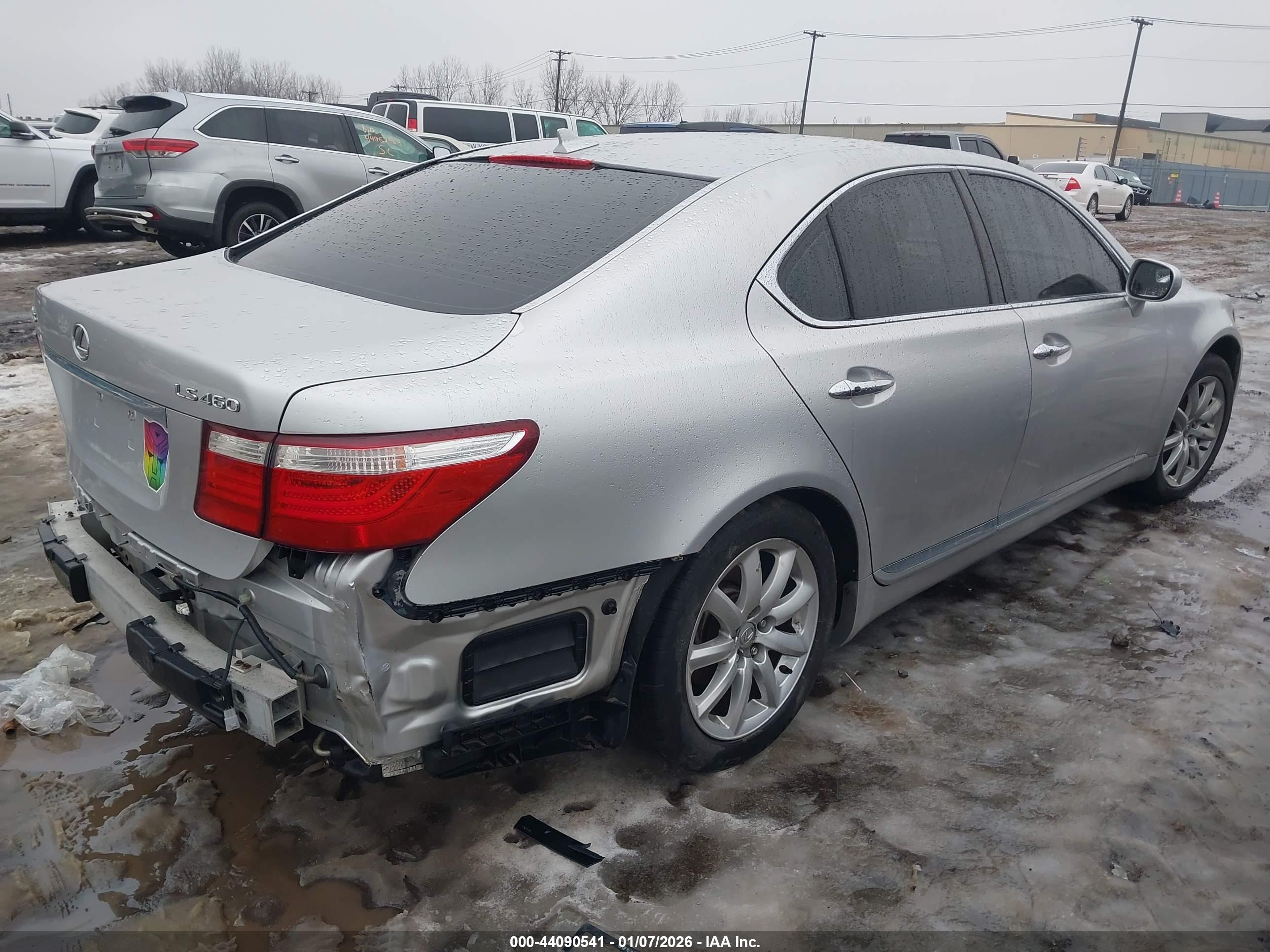 LEXUS LS image 4