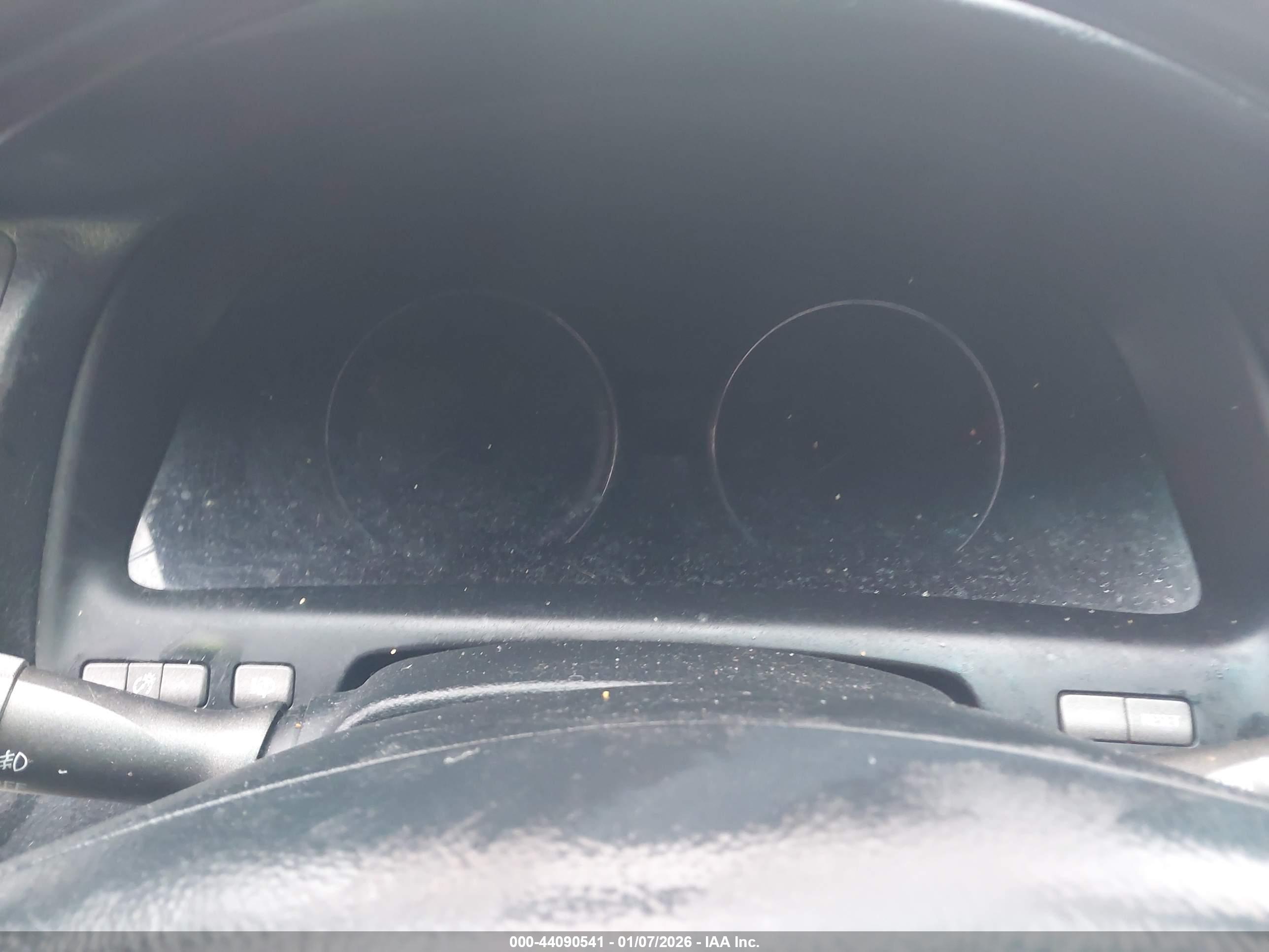 LEXUS LS image 7