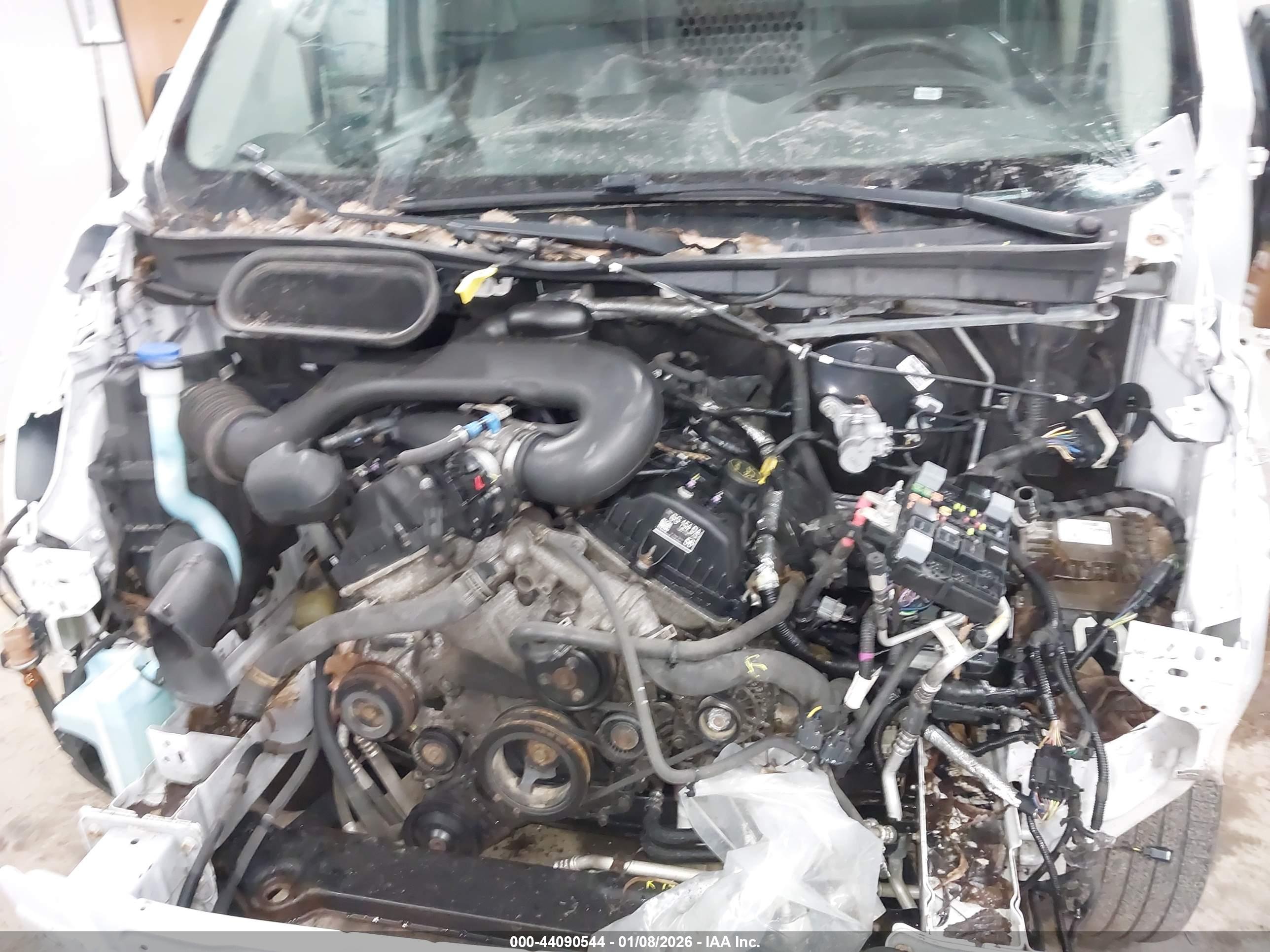 FORD TRANSIT-250 image 10