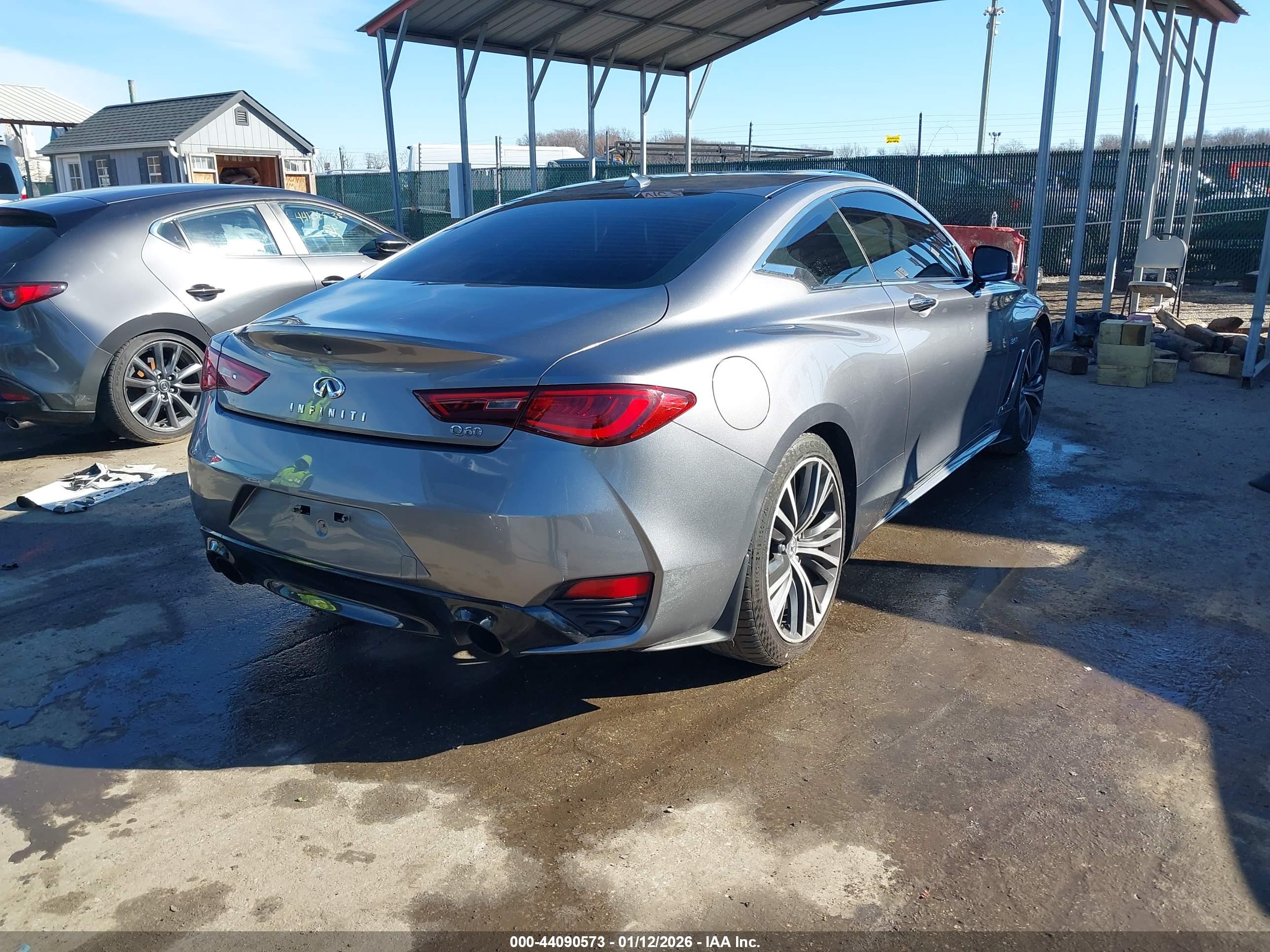 INFINITI Q60 image 4