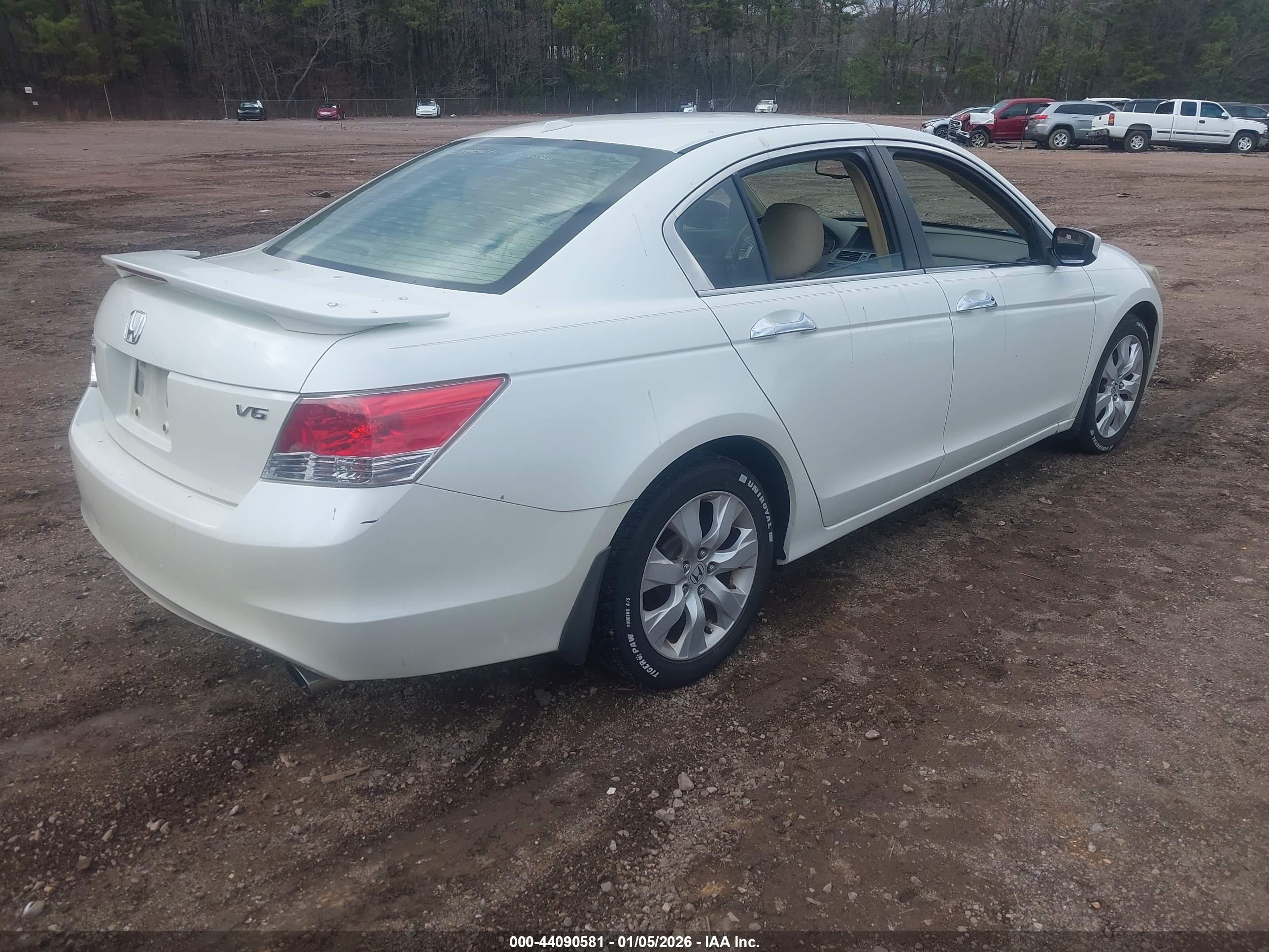 HONDA ACCORD image 4