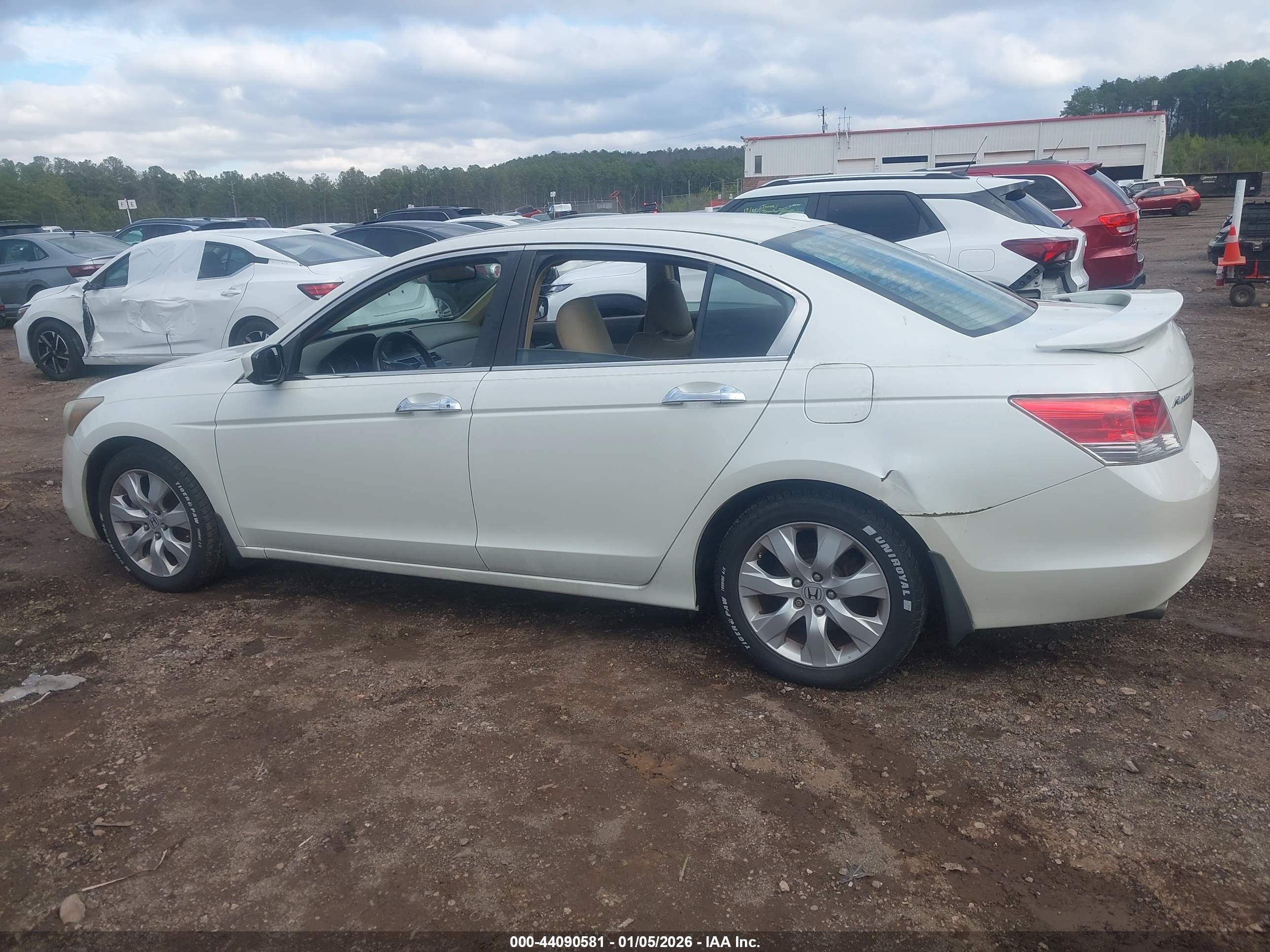 HONDA ACCORD image 6