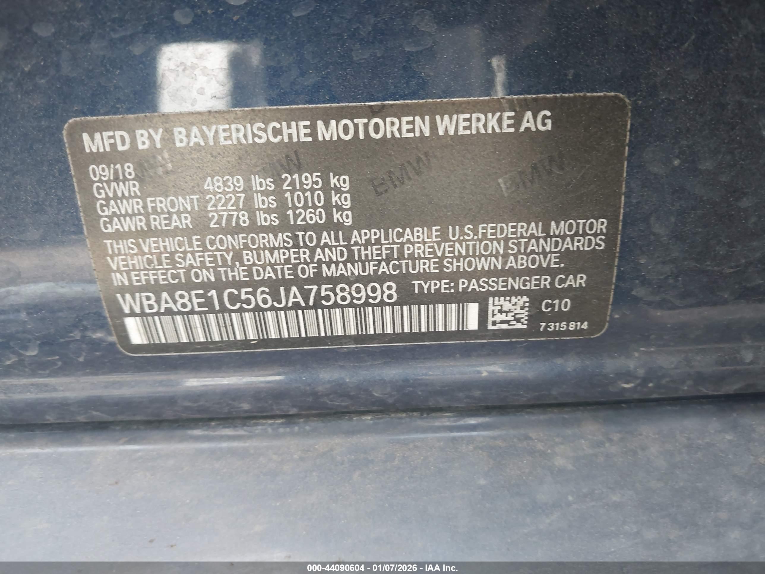 BMW 330E image 9