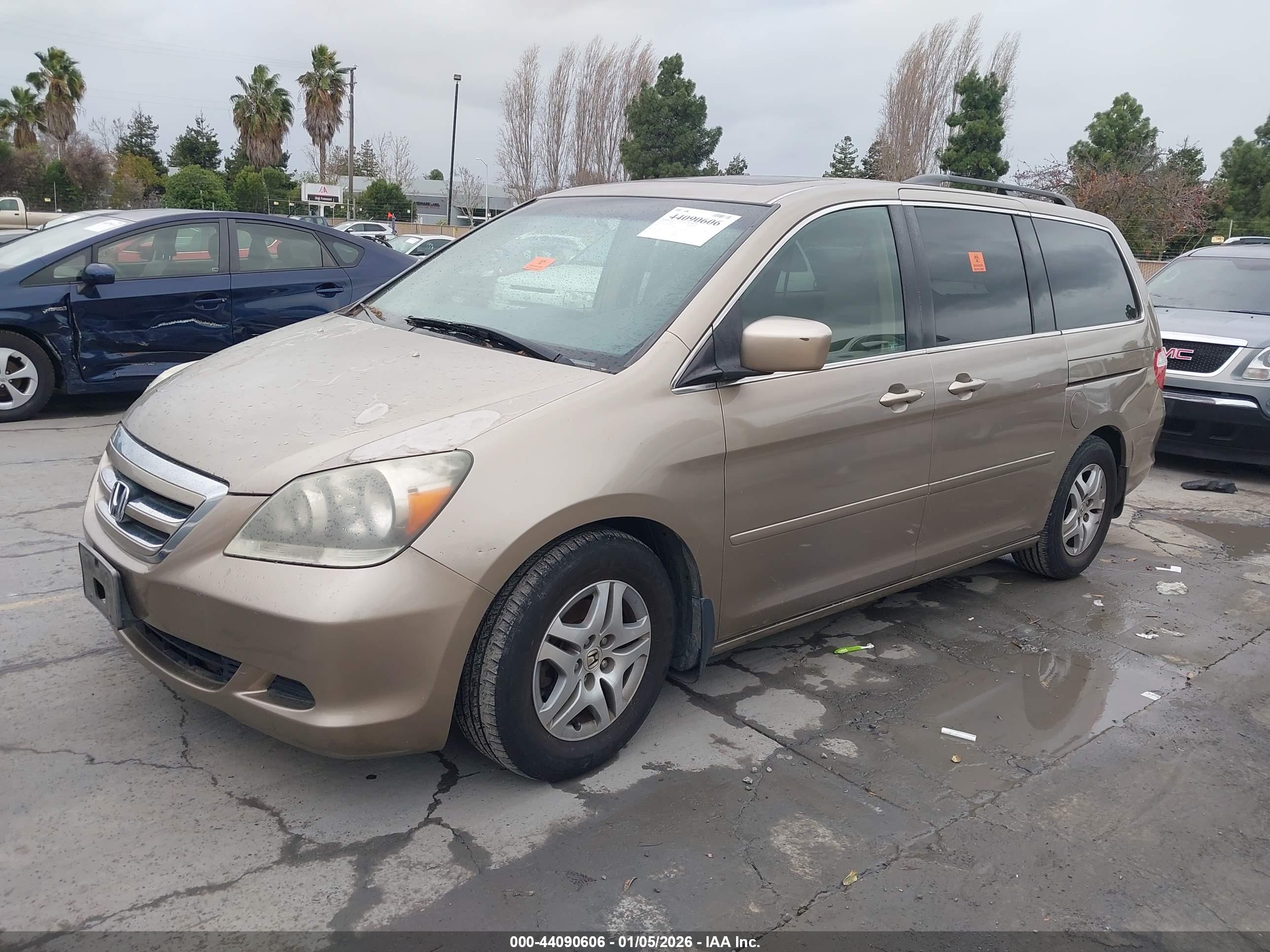 HONDA ODYSSEY image 2