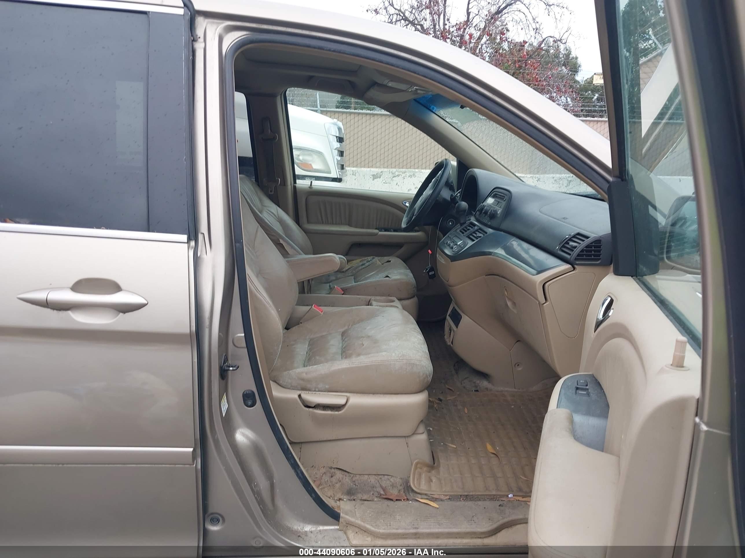 HONDA ODYSSEY image 5
