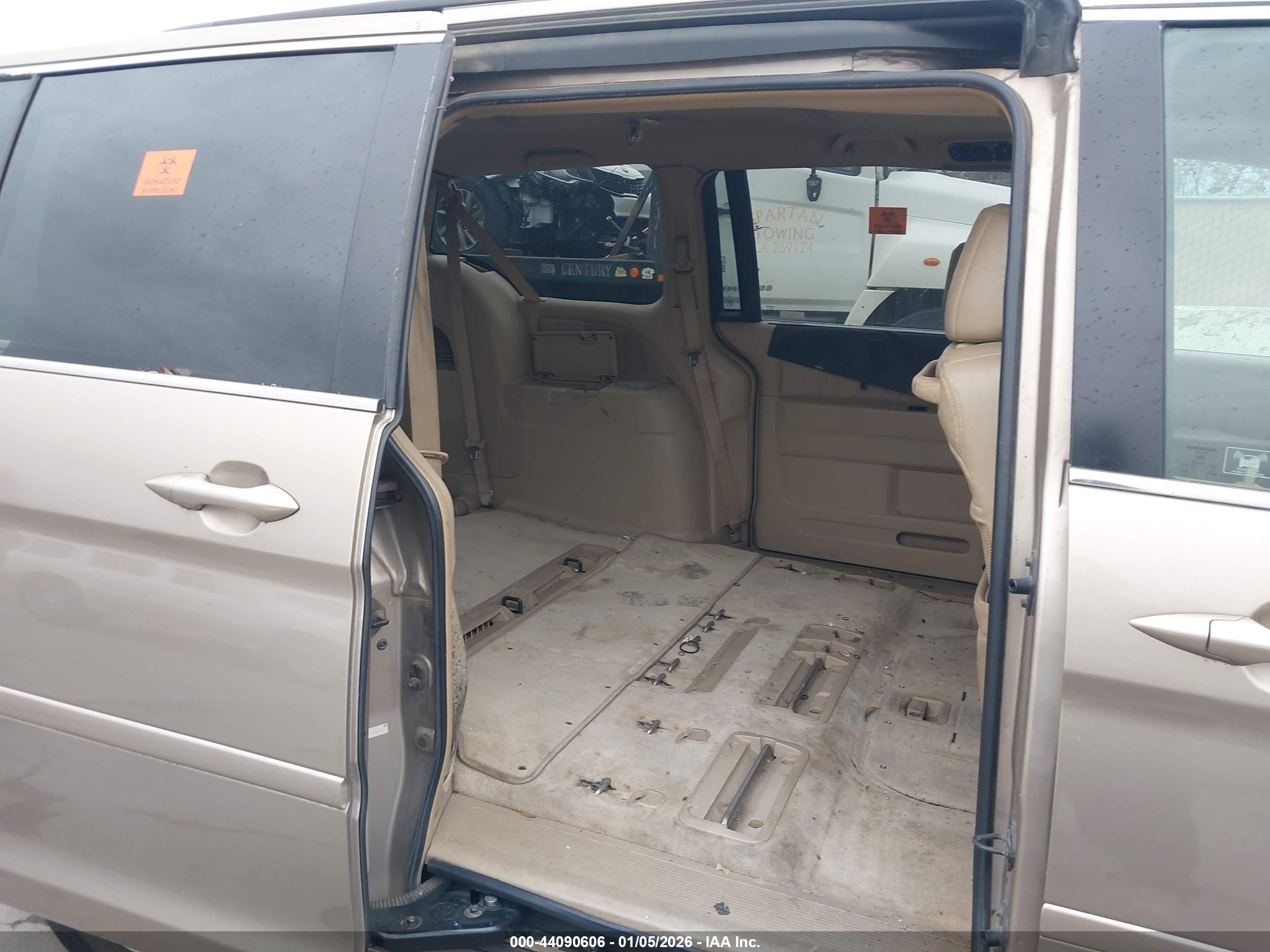 HONDA ODYSSEY image 8