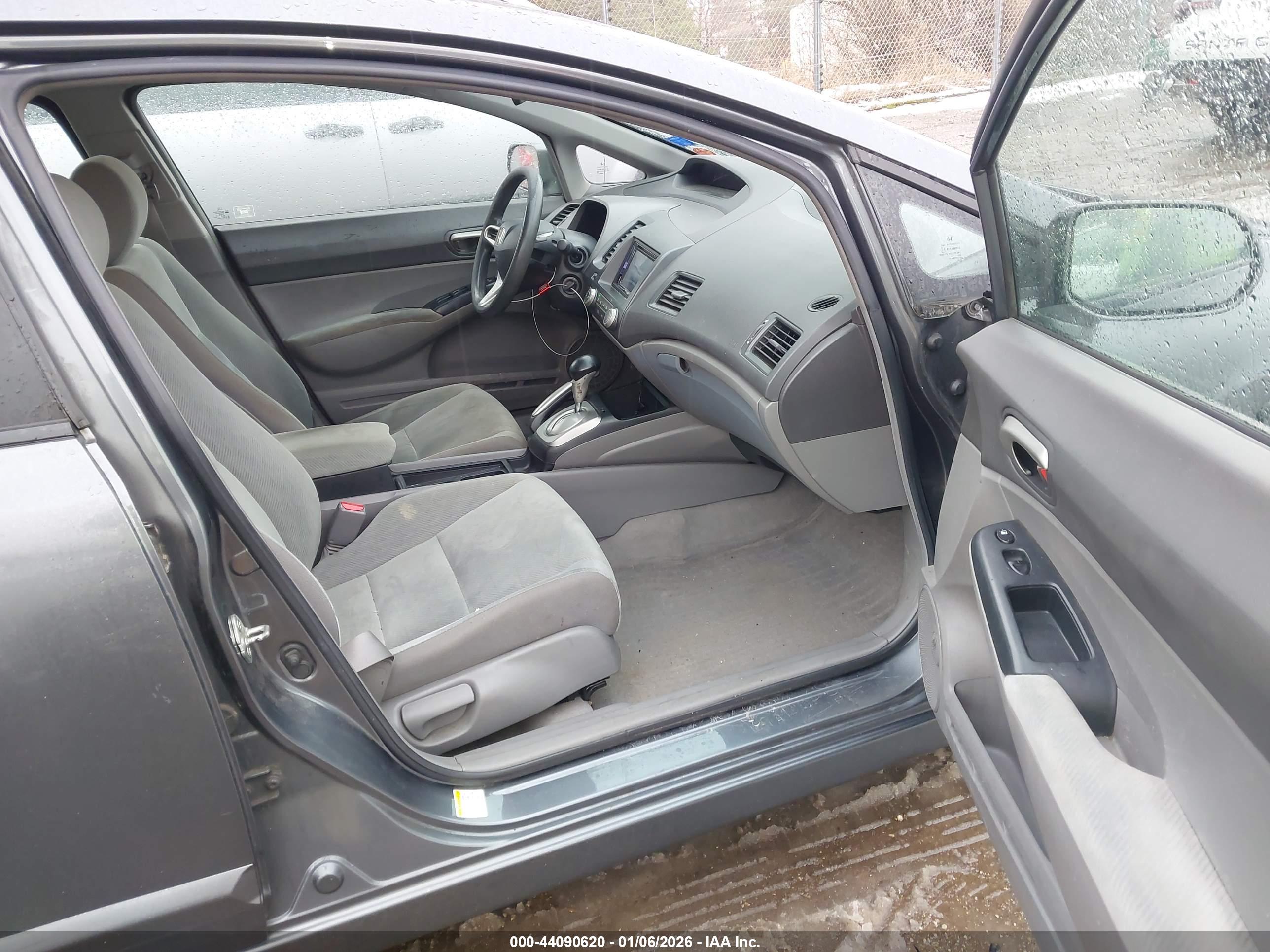HONDA CIVIC image 5