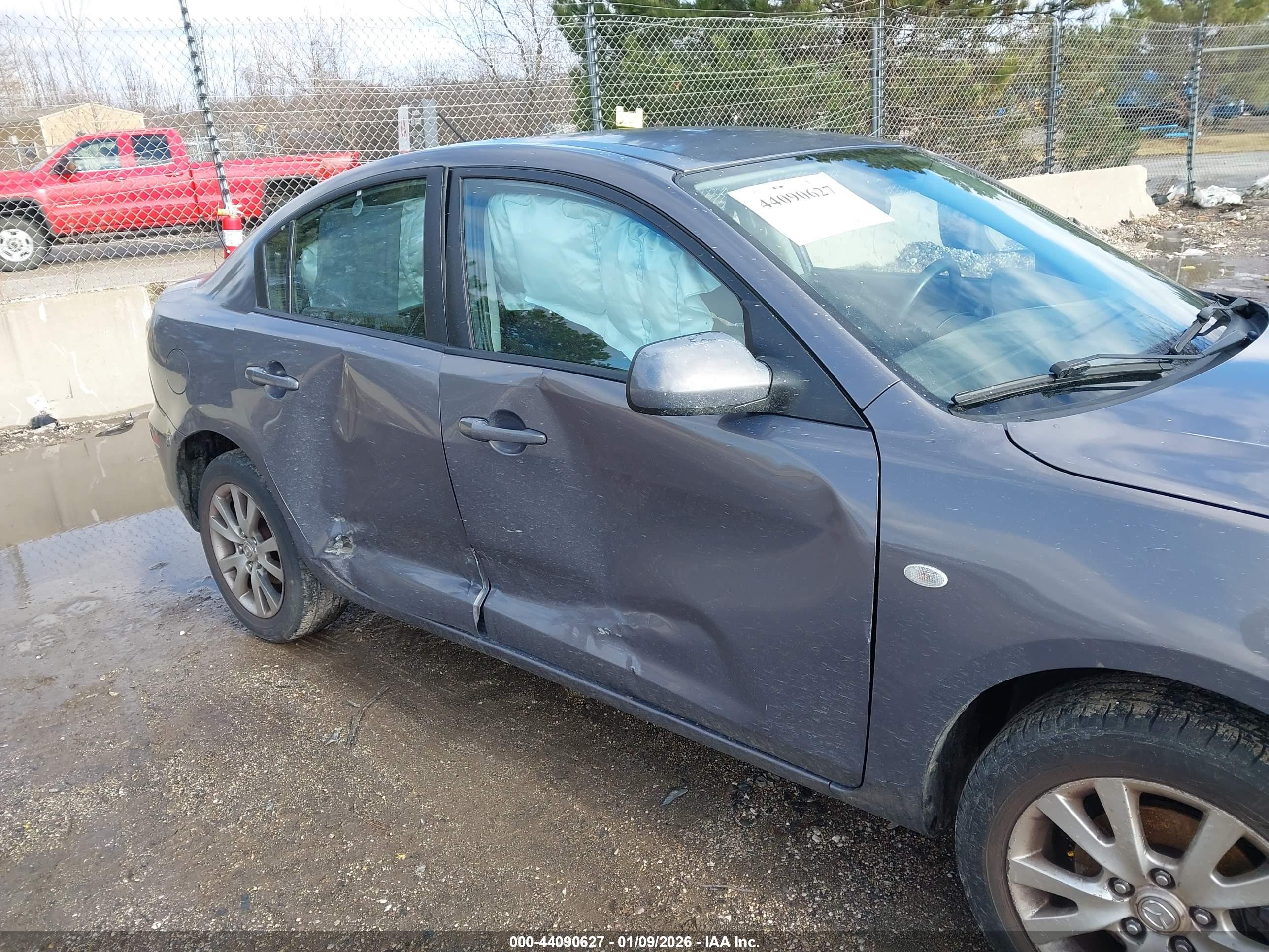 MAZDA MAZDA3 image 6