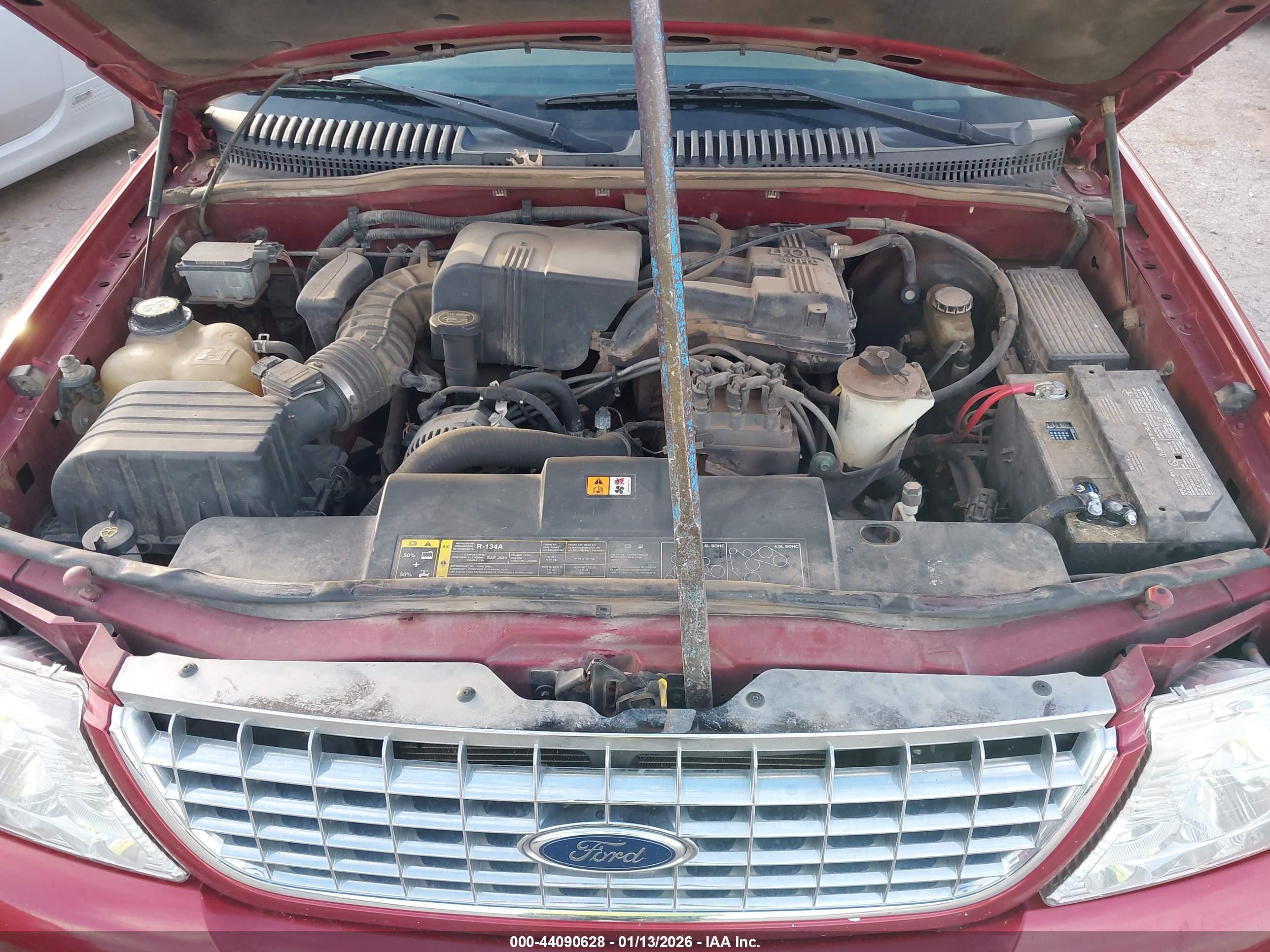 FORD EXPLORER image 10