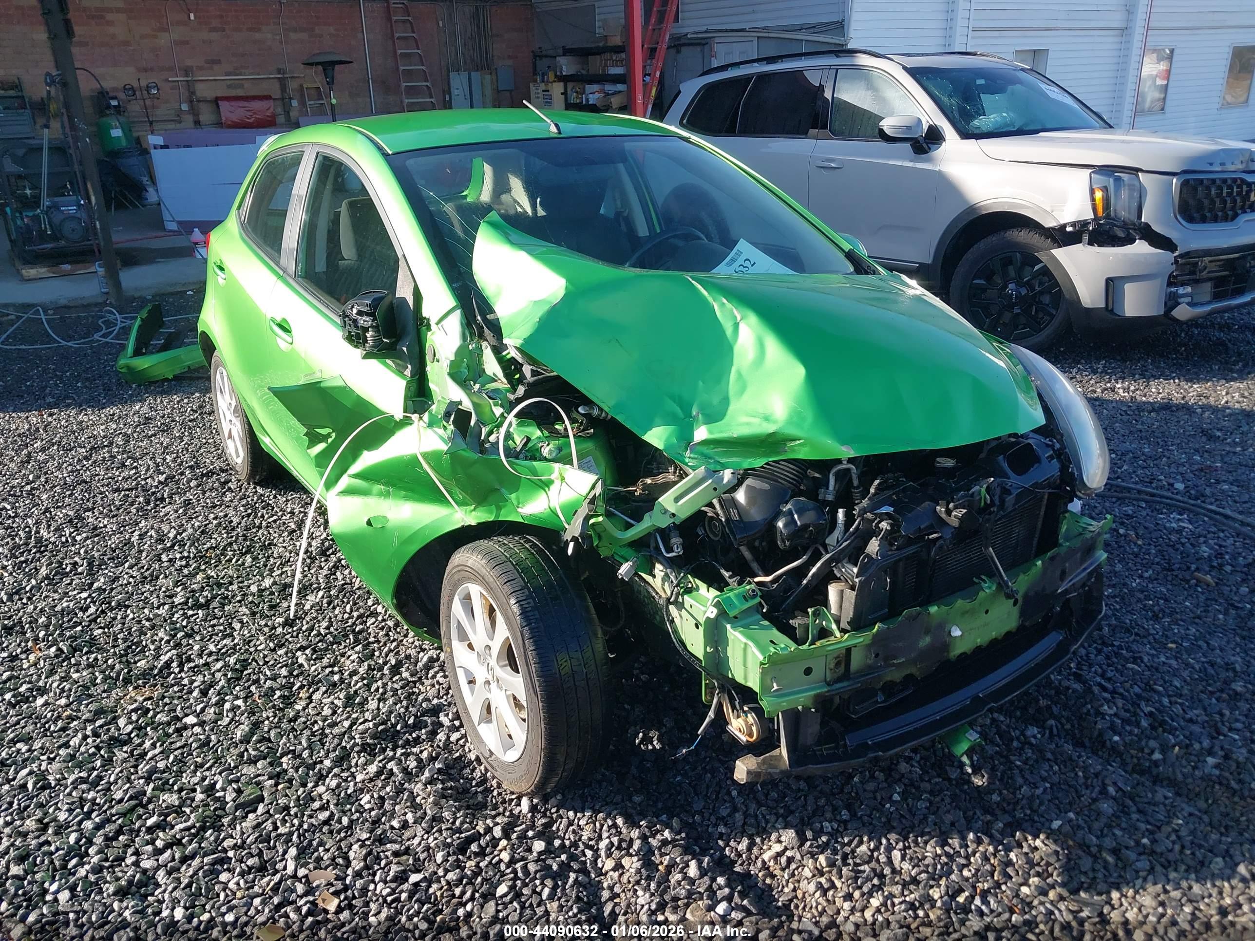 MAZDA MAZDA2 image 6