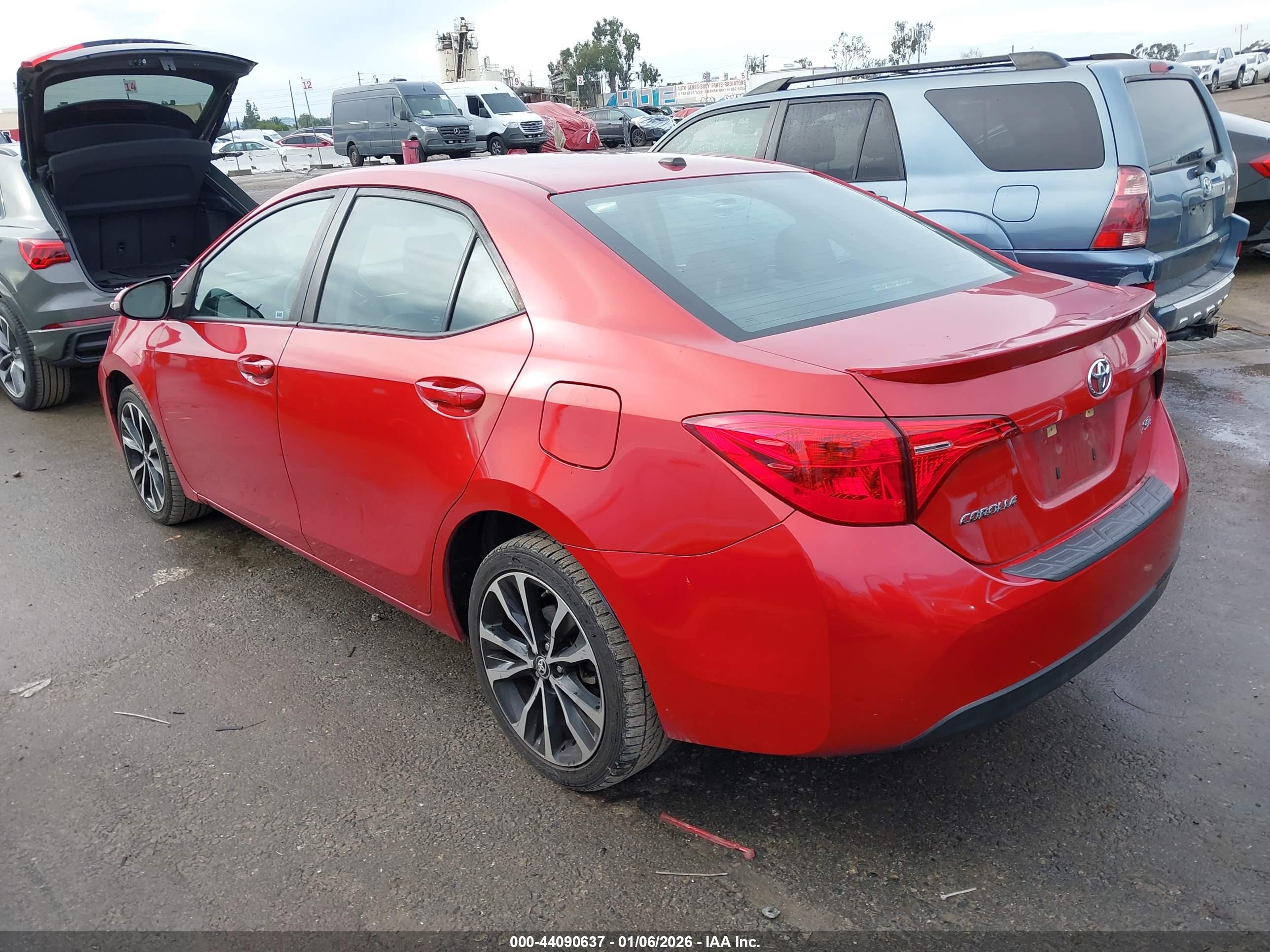 TOYOTA COROLLA image 3