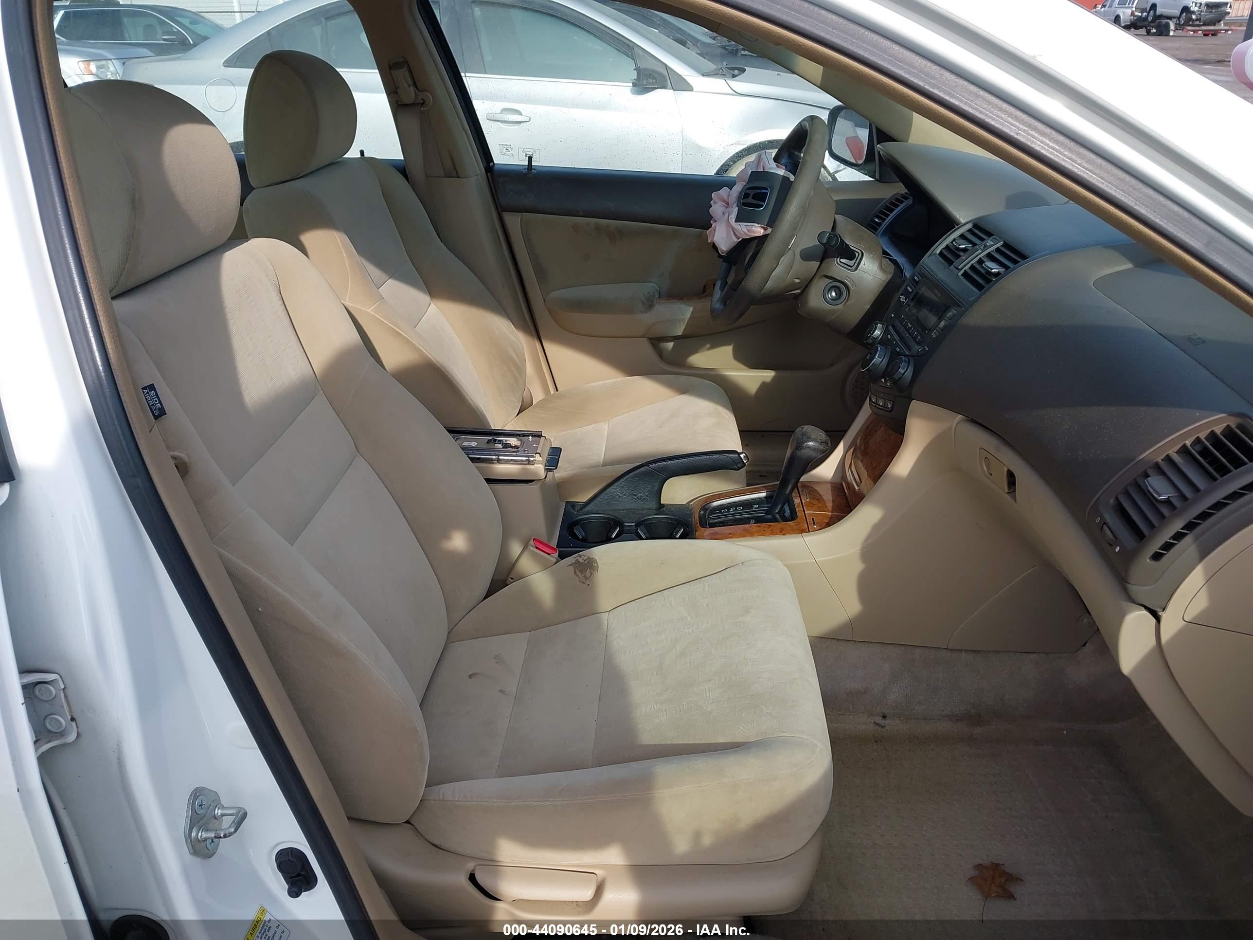 HONDA ACCORD image 5