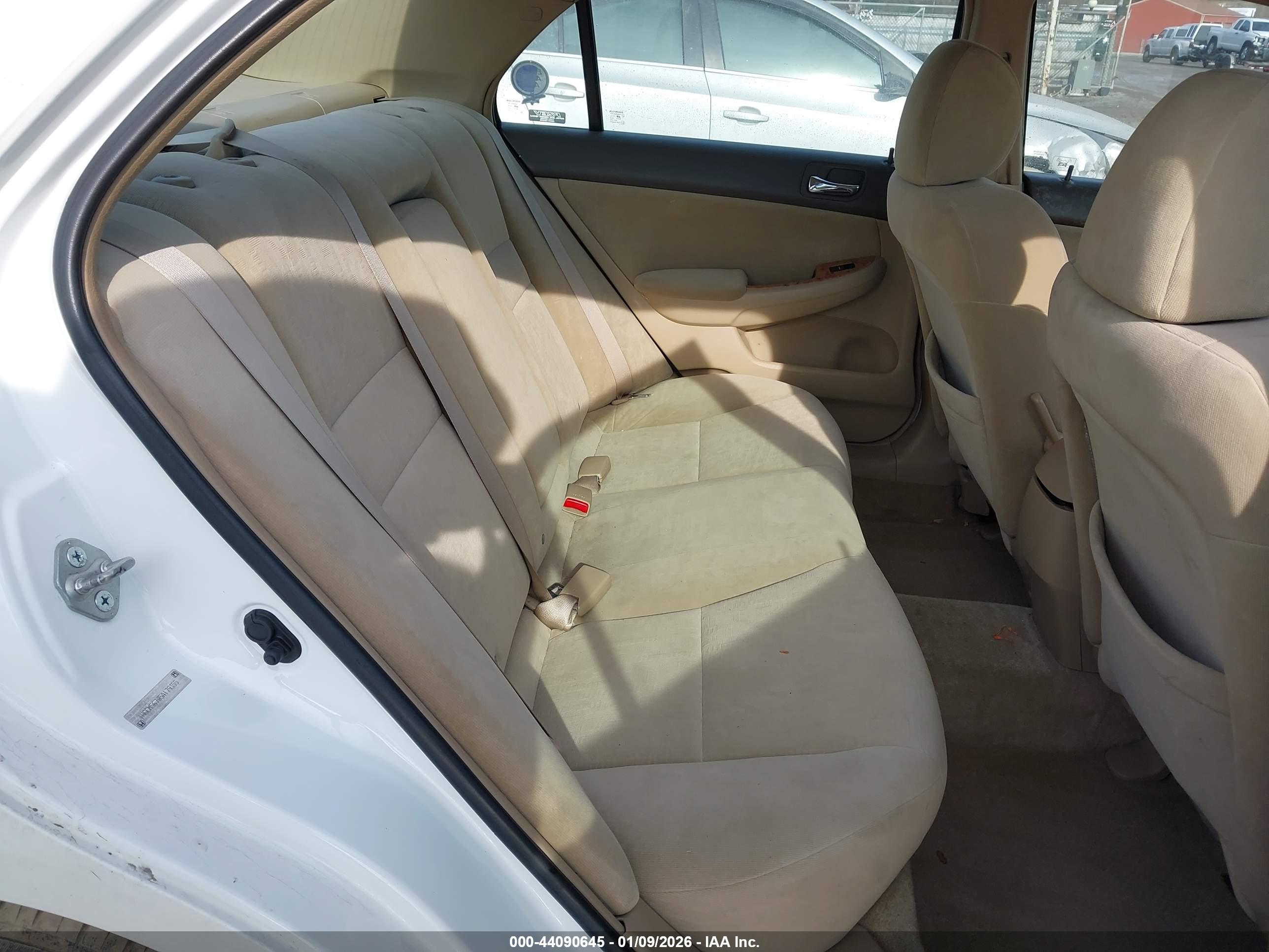 HONDA ACCORD image 8