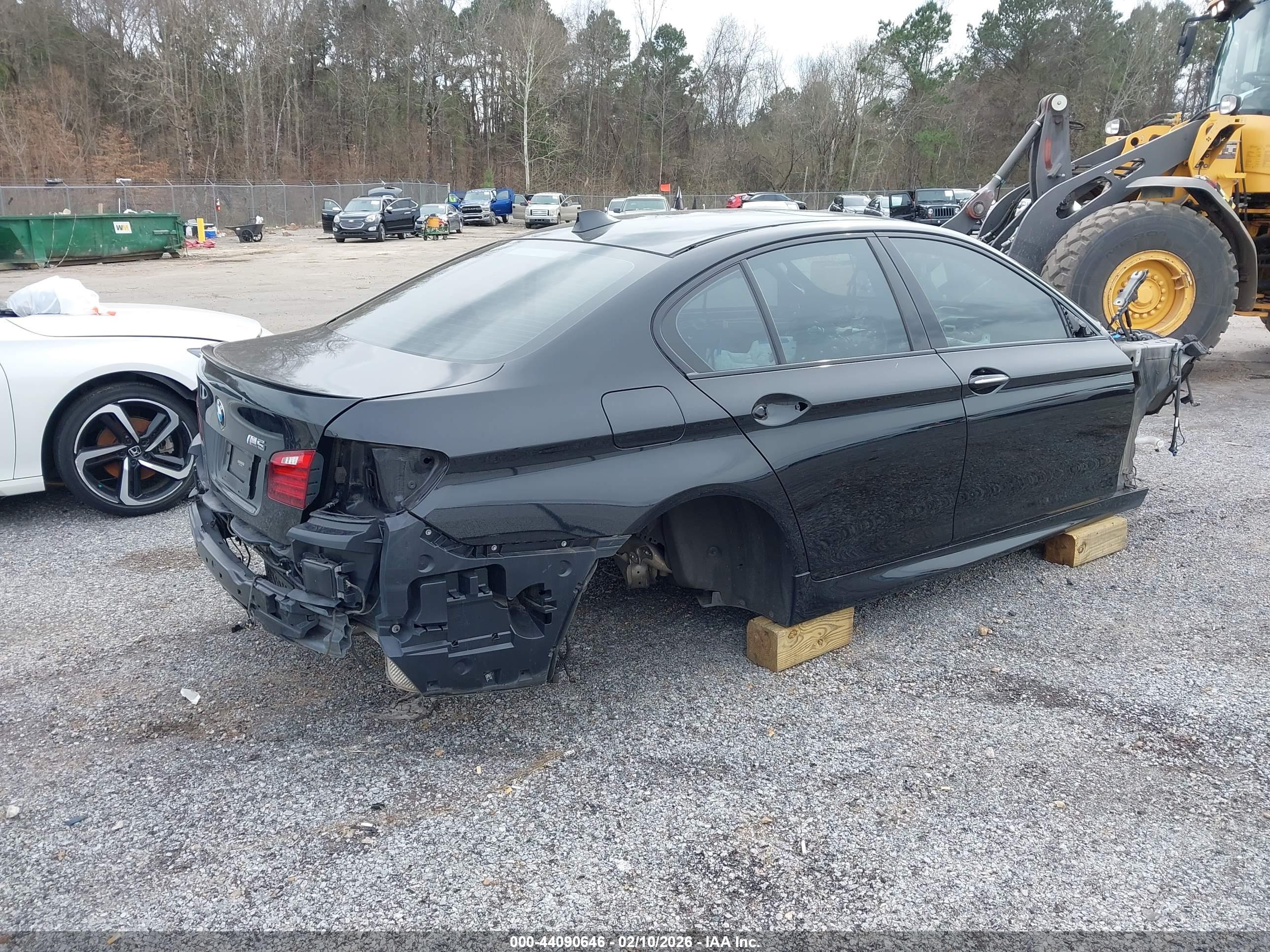 BMW M5 image 4