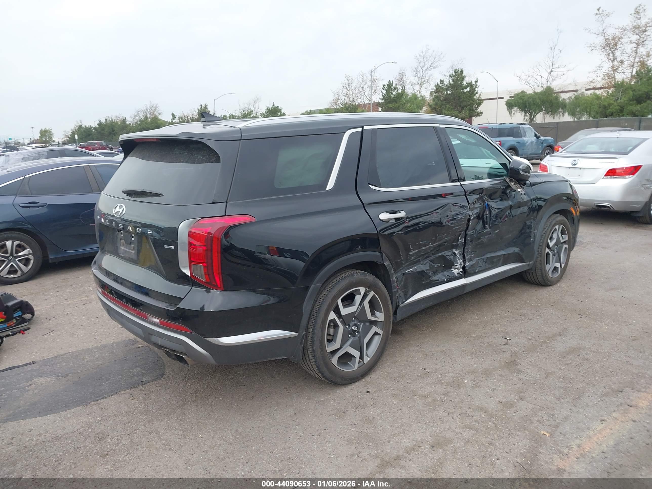 HYUNDAI PALISADE image 4