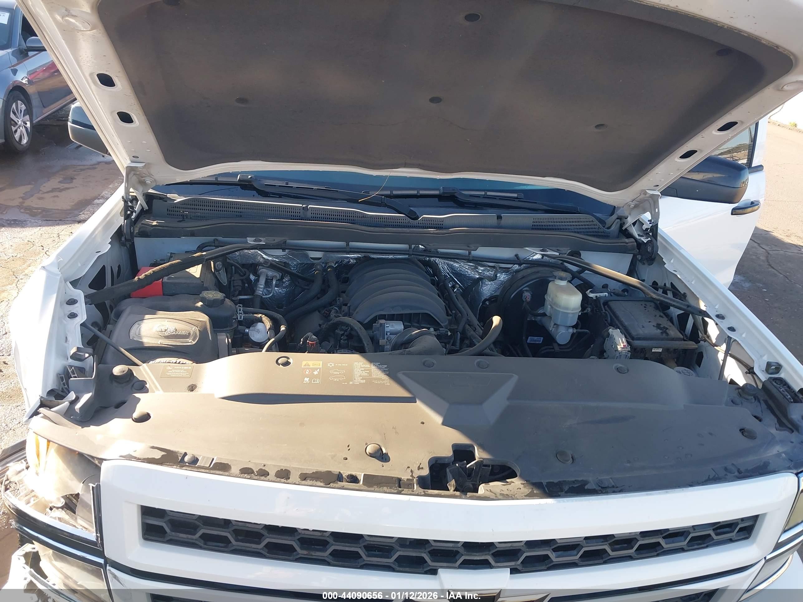 CHEVROLET SILVERADO image 10
