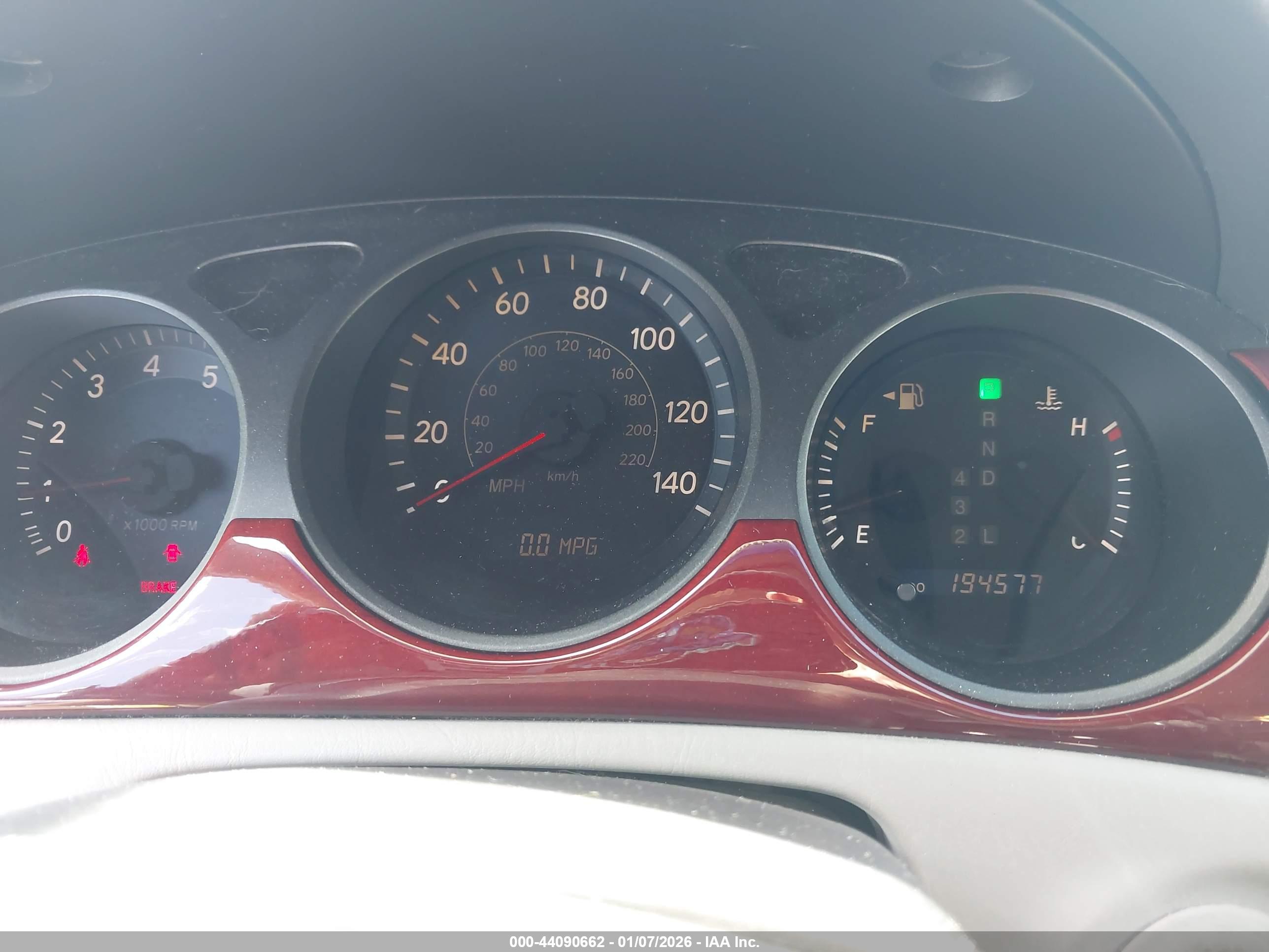 LEXUS ES image 7