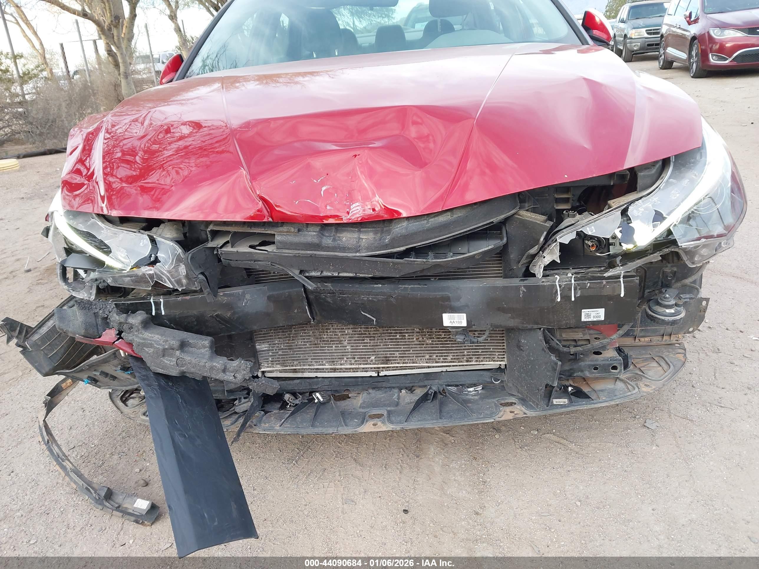 HYUNDAI ELANTRA image 6