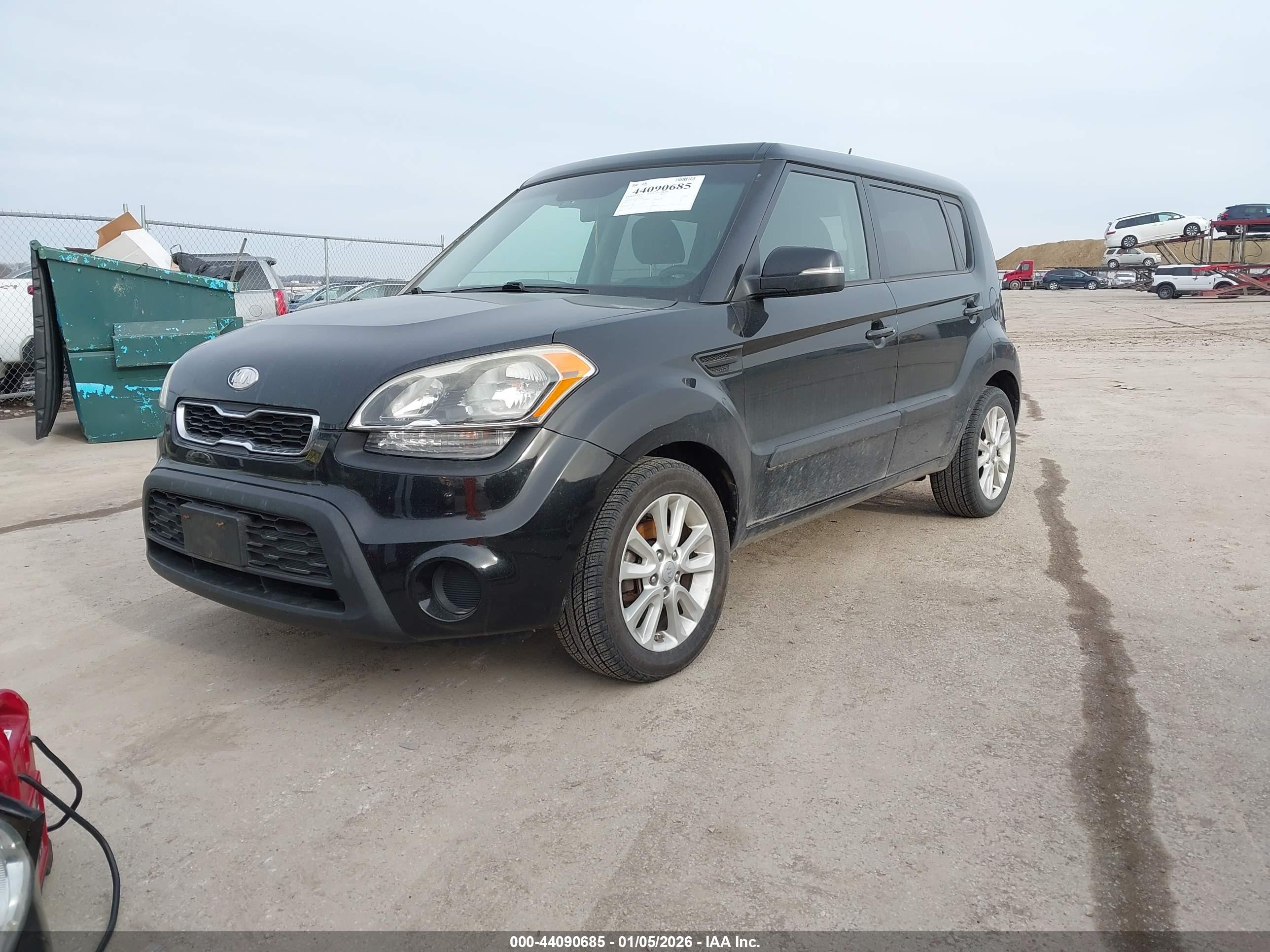 KIA SOUL image 2