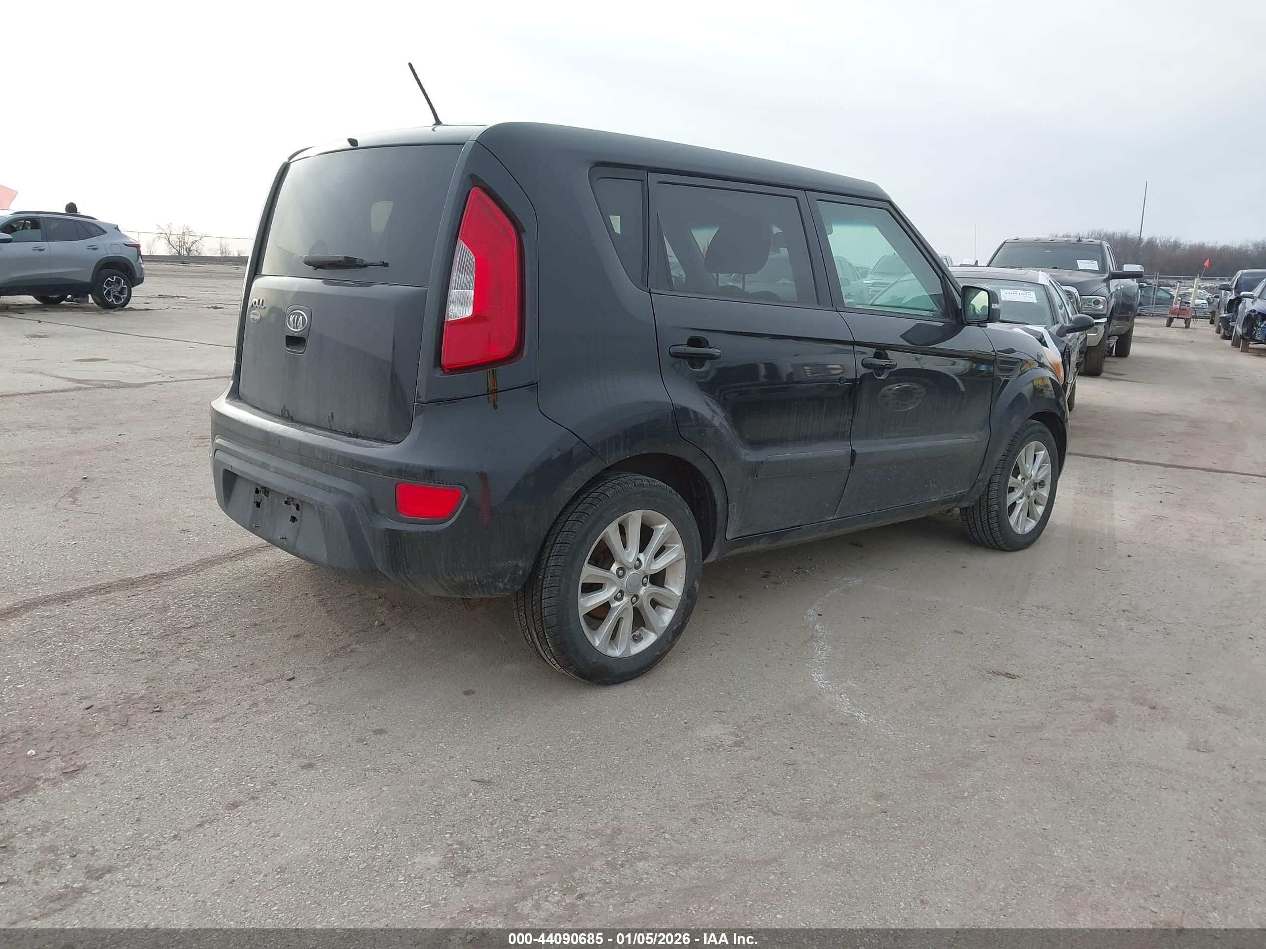 KIA SOUL image 4