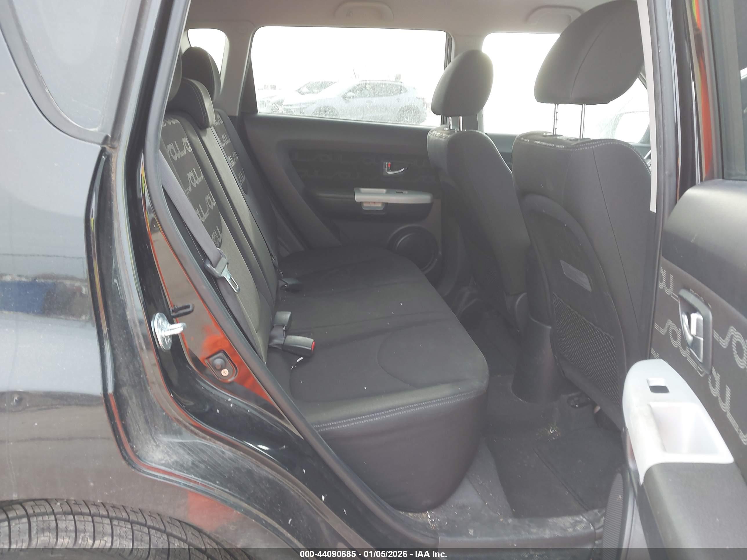 KIA SOUL image 8
