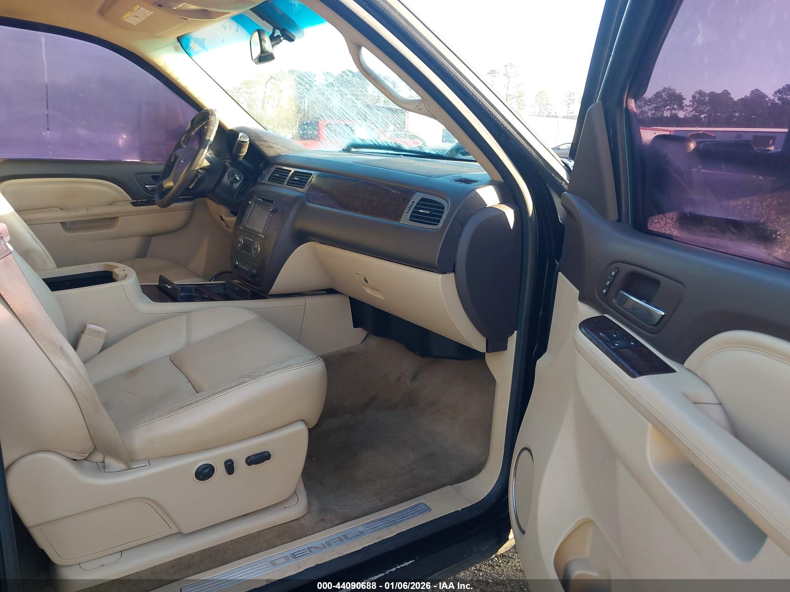 GMC SIERRA image 5