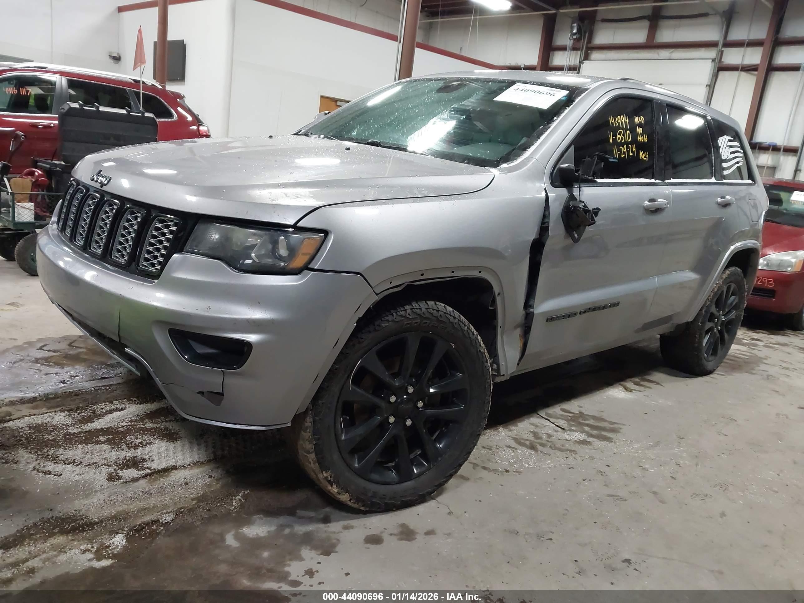 JEEP GRAND image 2
