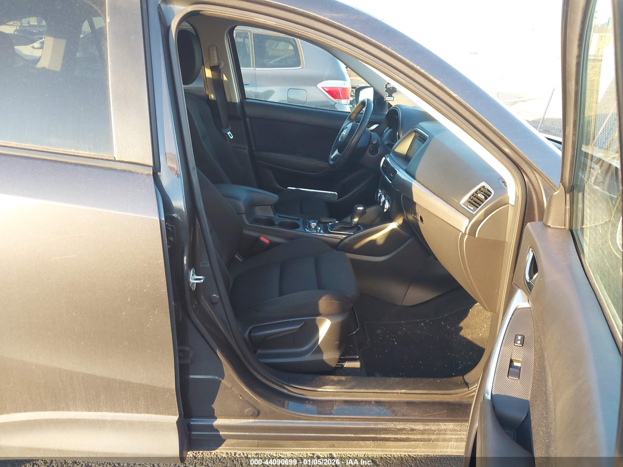 MAZDA CX-5 image 5