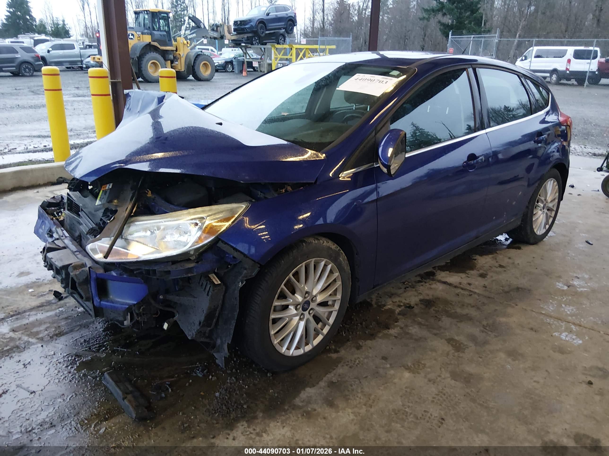 FORD FOCUS image 2