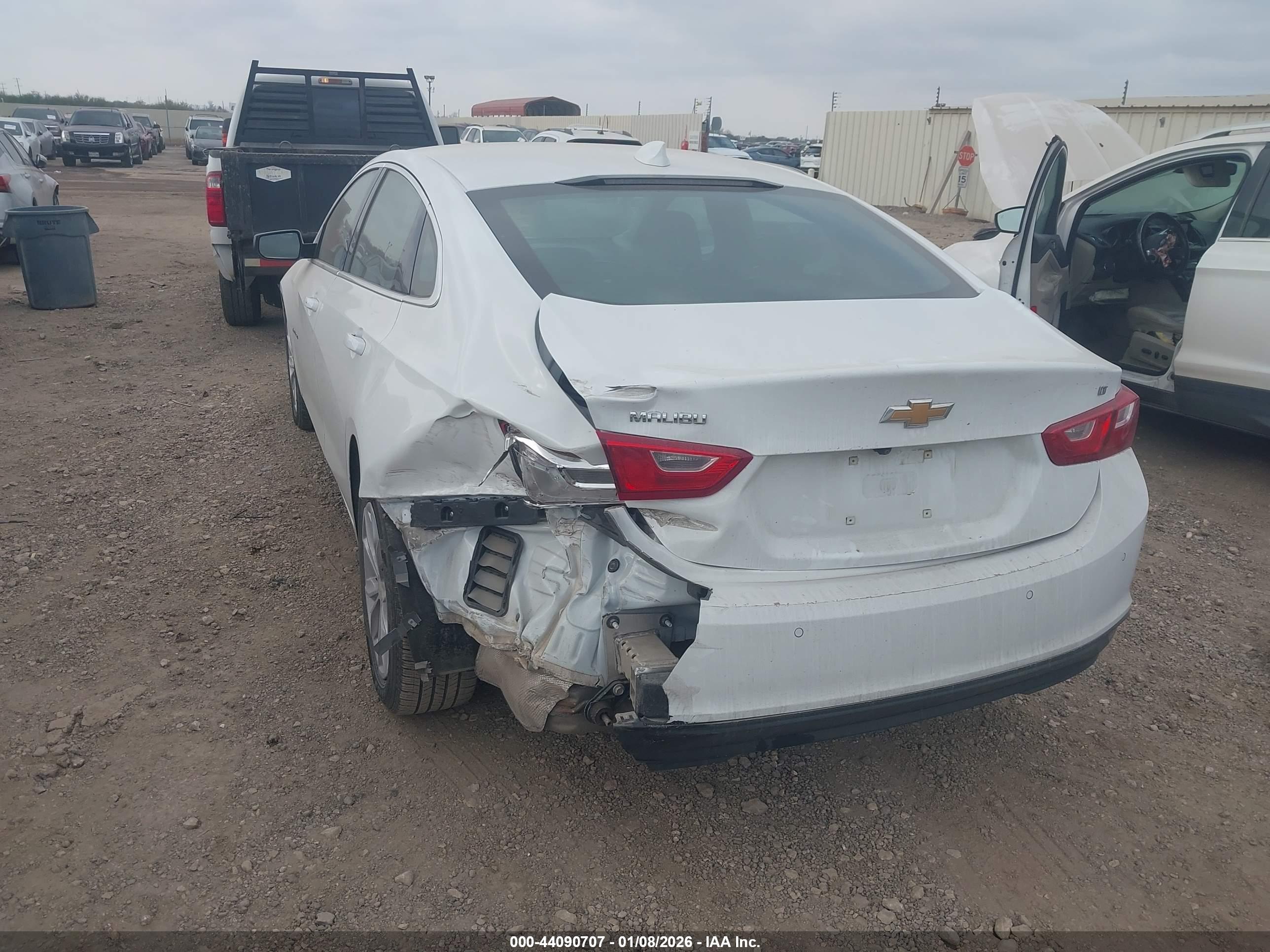 CHEVROLET MALIBU image 3