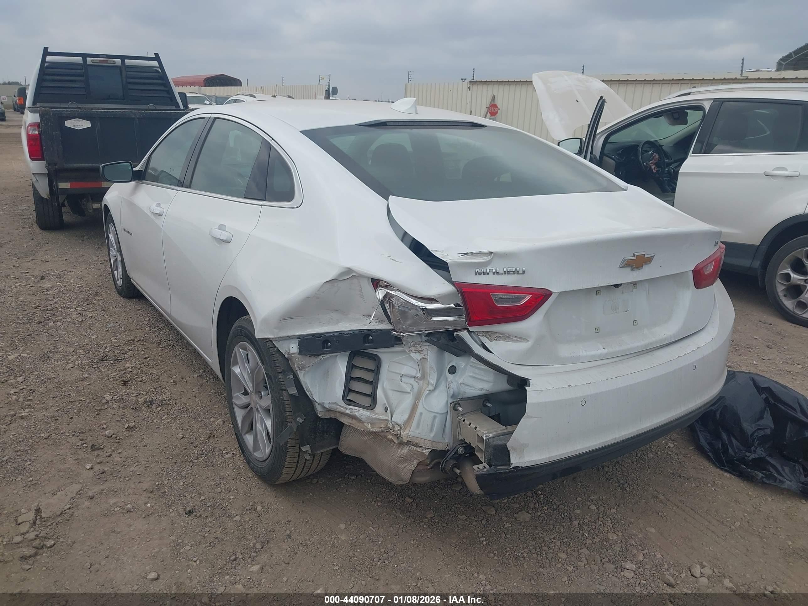 CHEVROLET MALIBU image 6