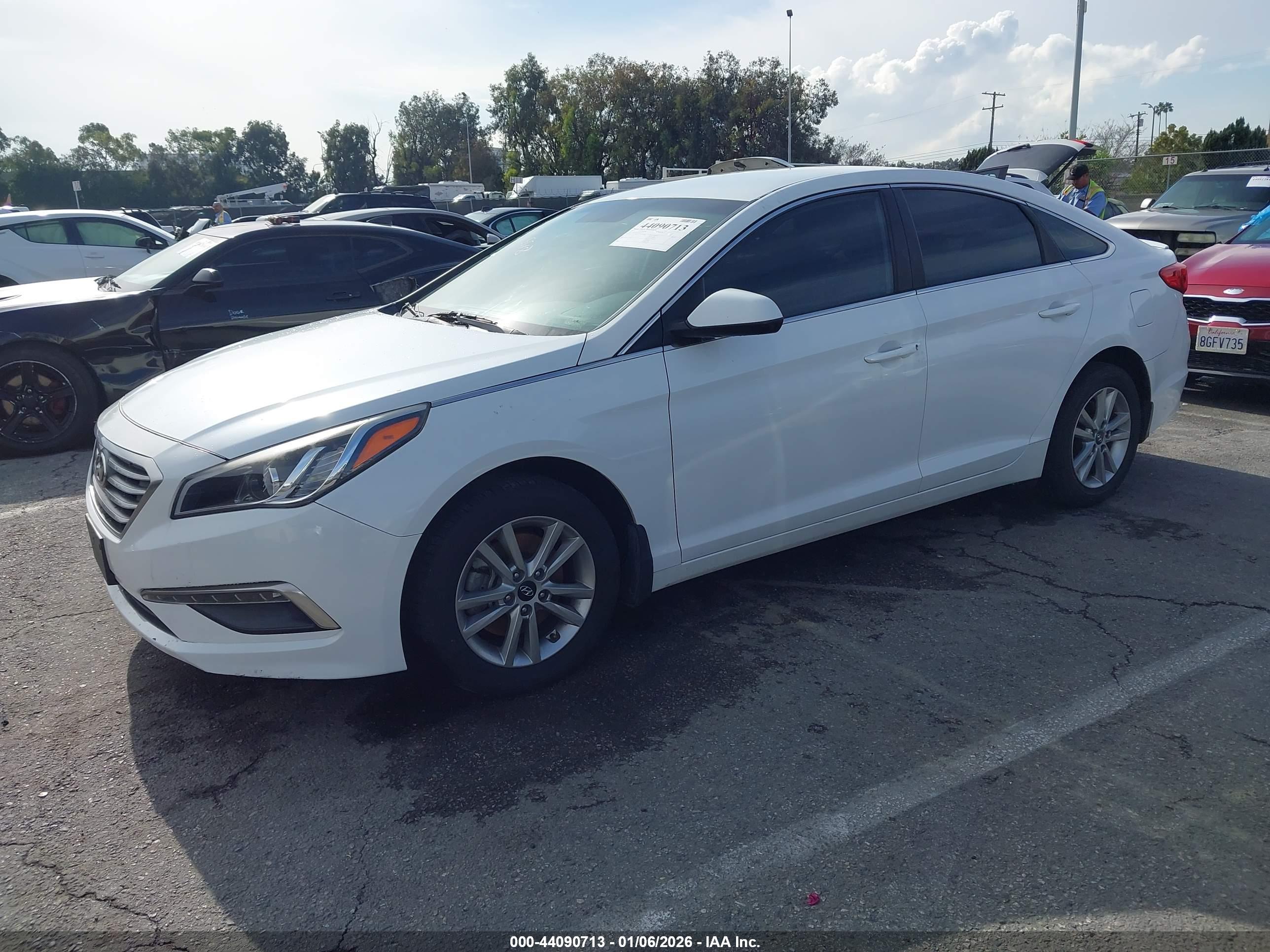 HYUNDAI SONATA image 2