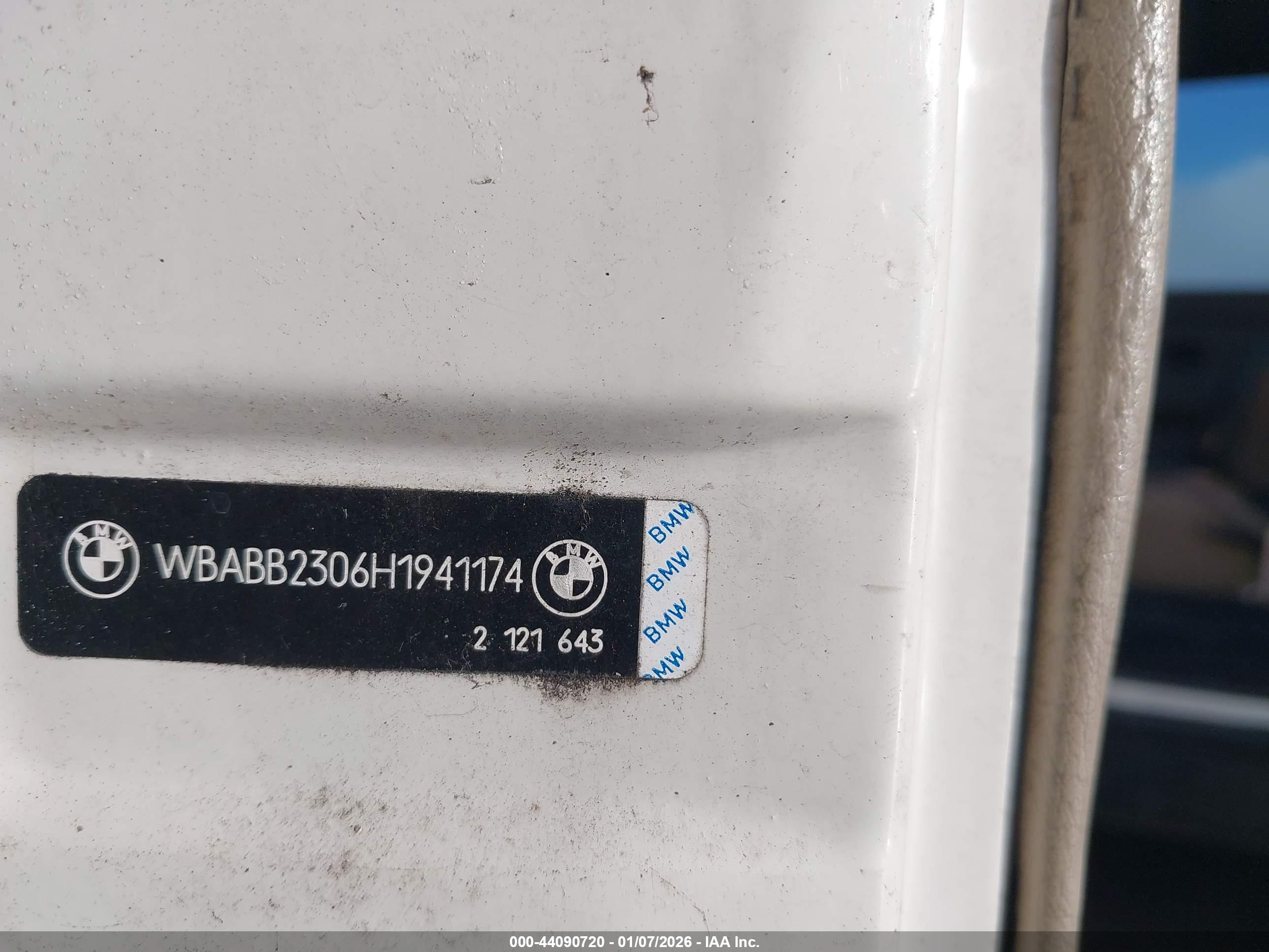 BMW 325 image 9