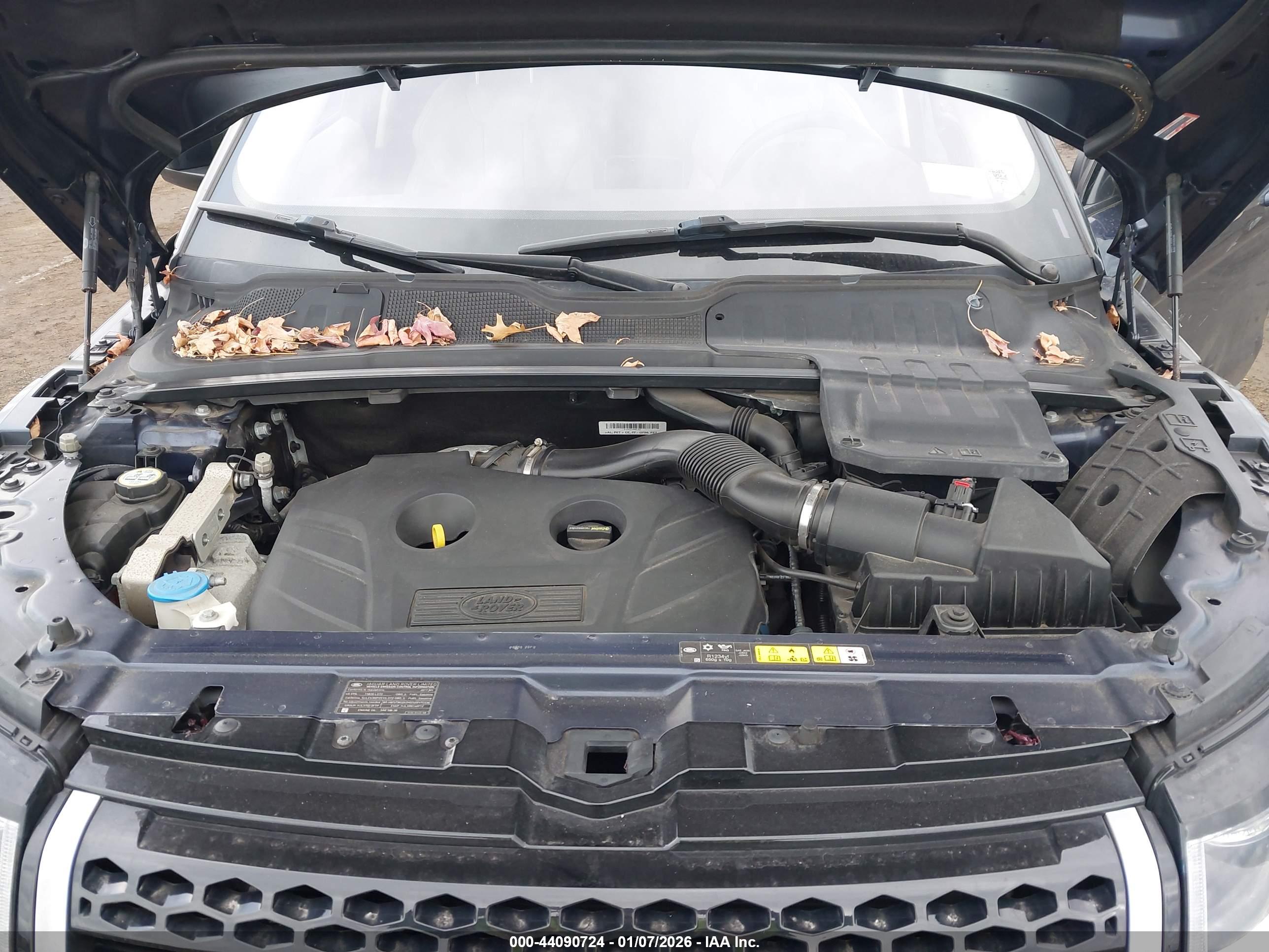 LAND ROVER image 10